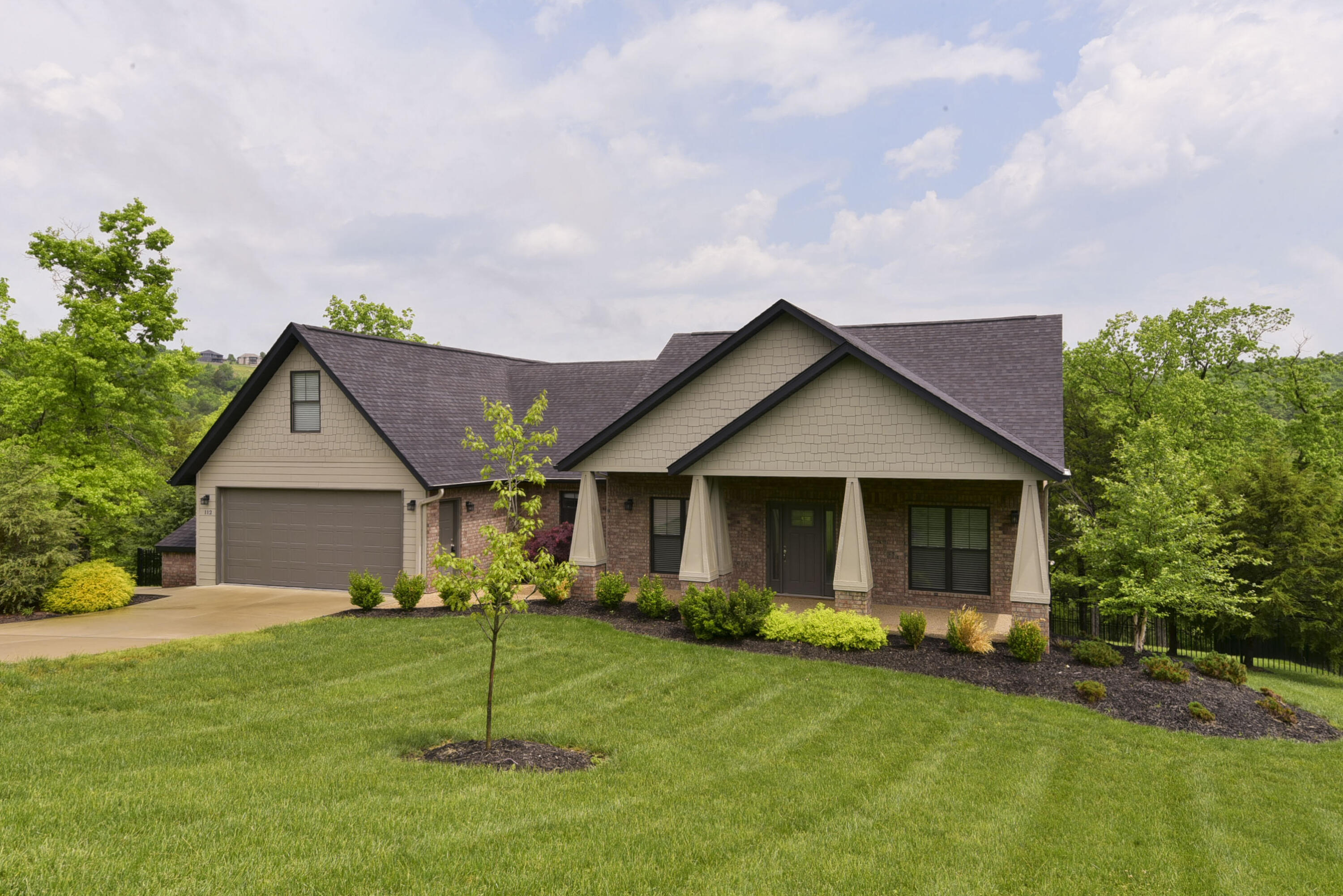 112 Cedar Bluff 1