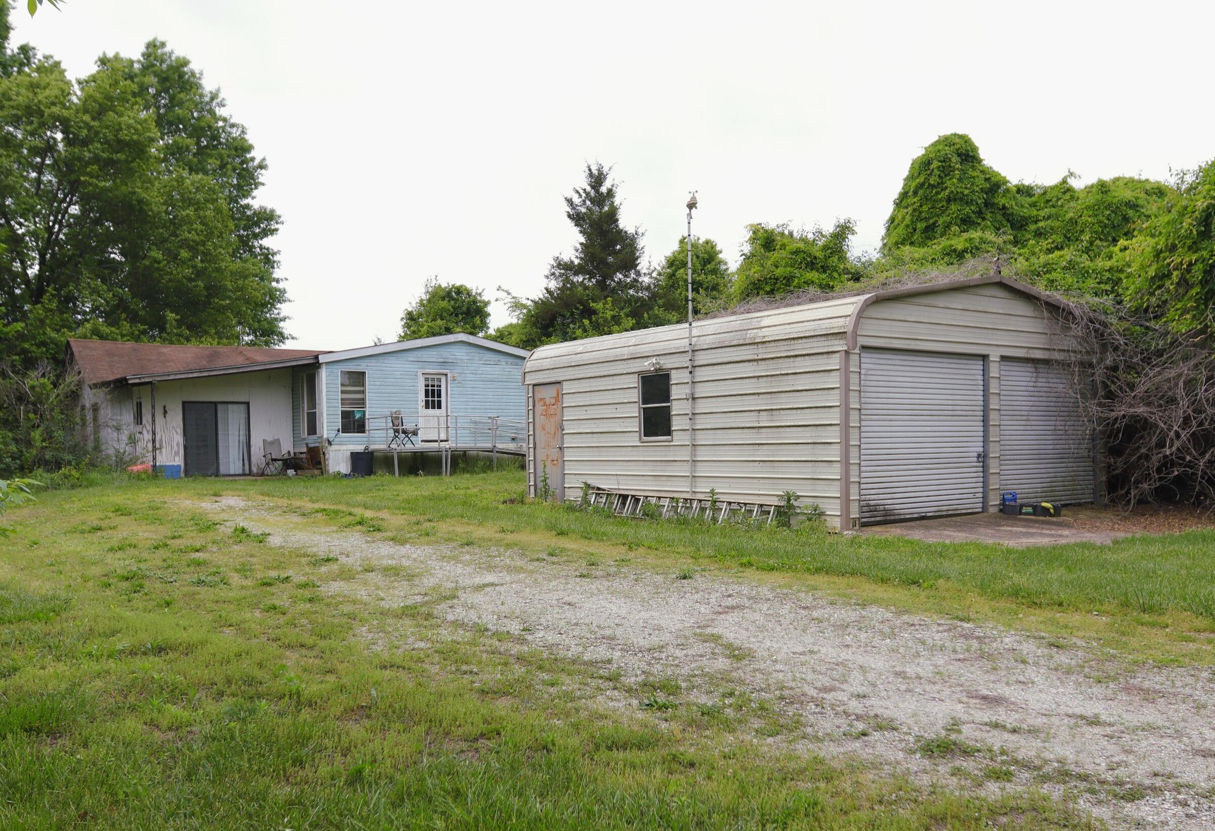 1266 Private Road 1060 1