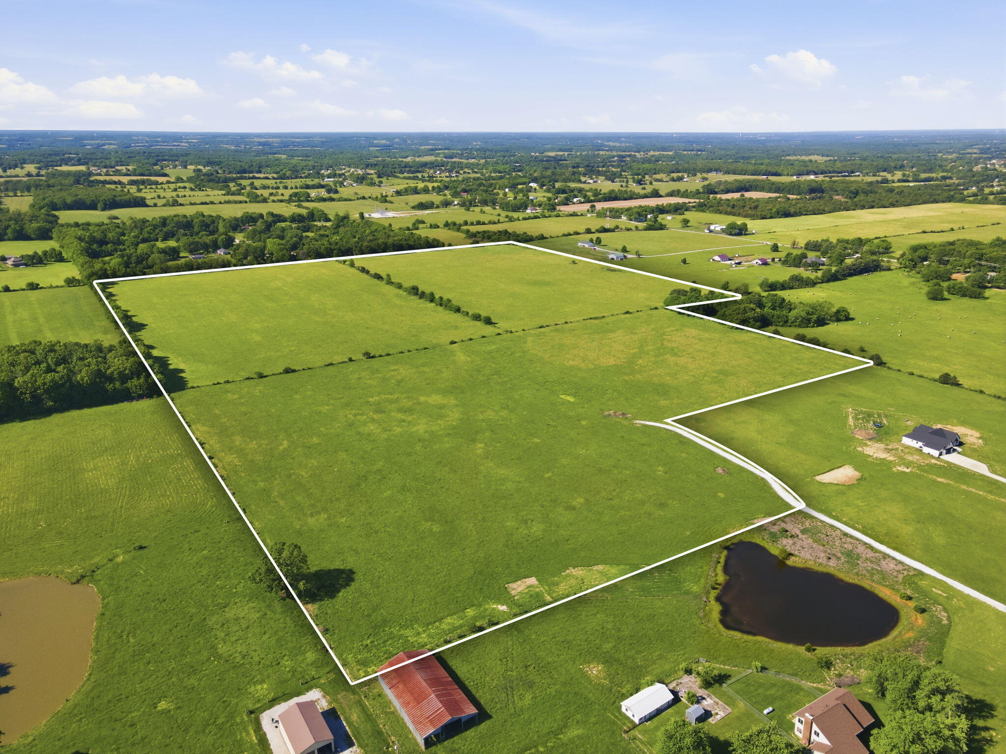 000 E Farm Road 186 1