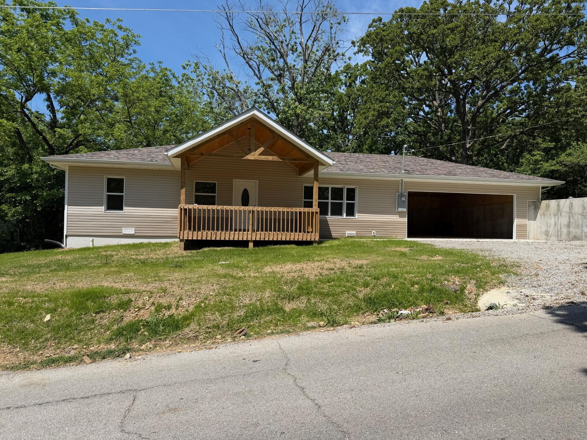 1311 N Mansfield 1