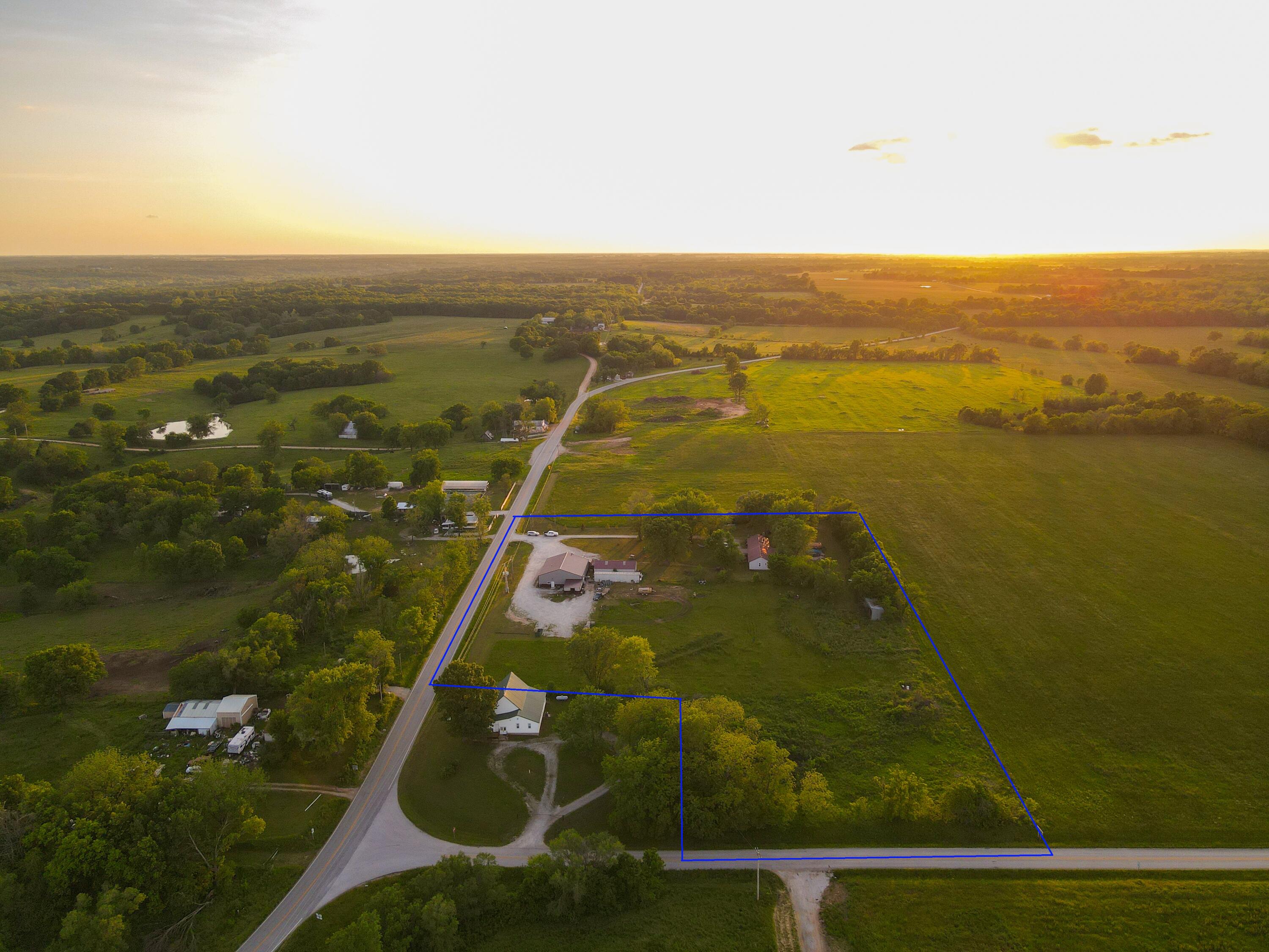 6879 State Highway 32 1