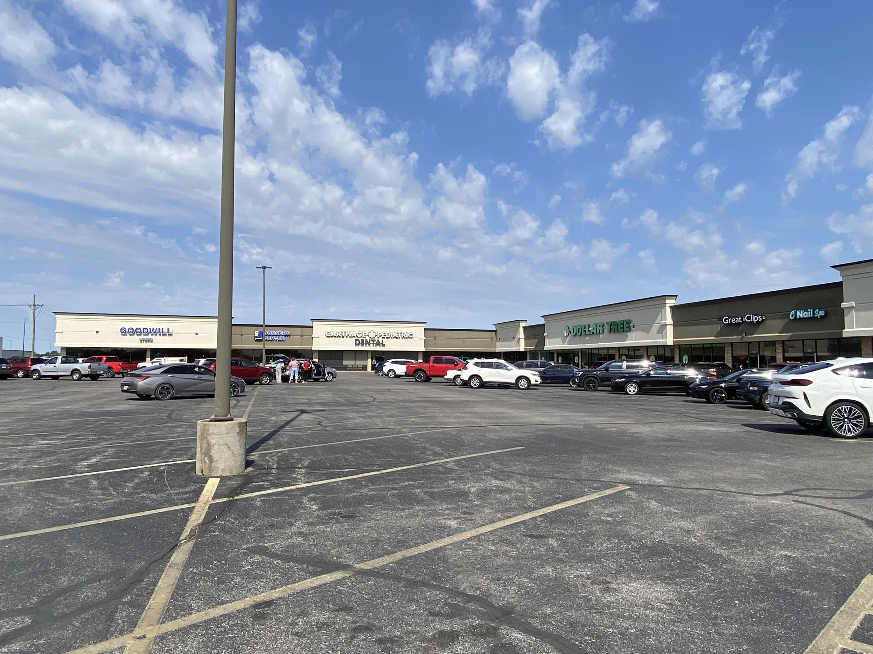 122 W George E Phelps