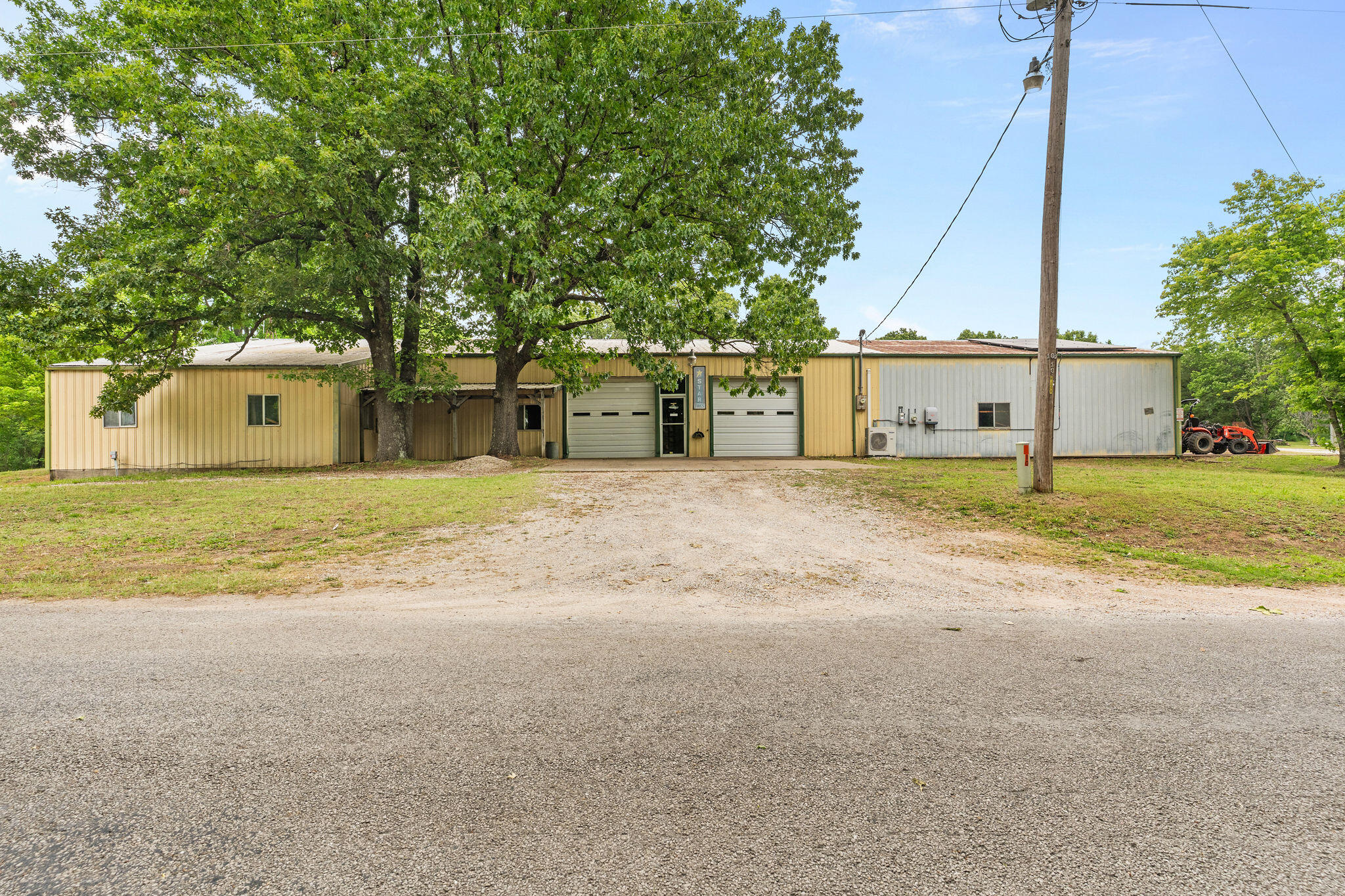 21643 Lawrence 1040