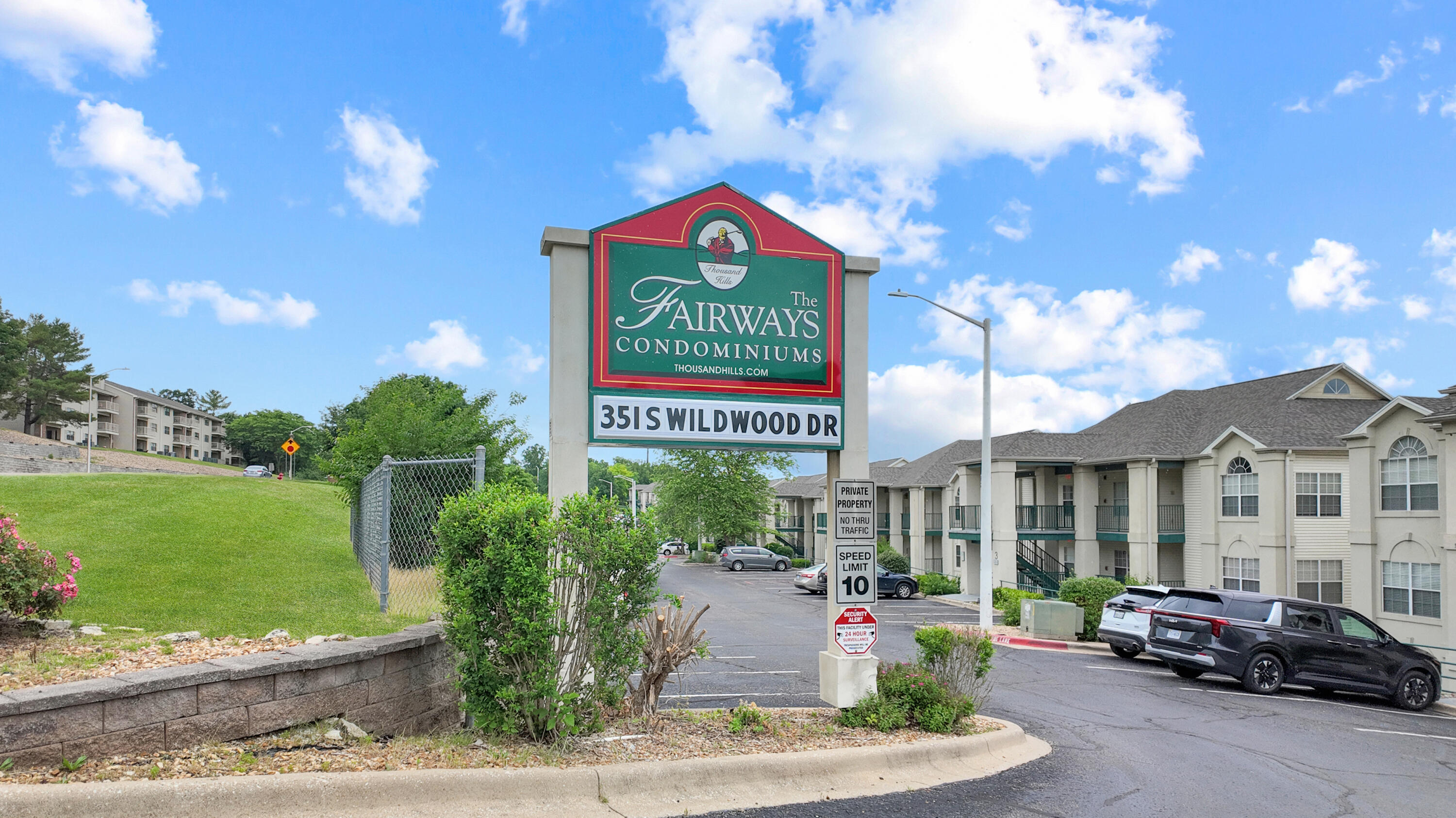 351 S Wildwood #8-4 1
