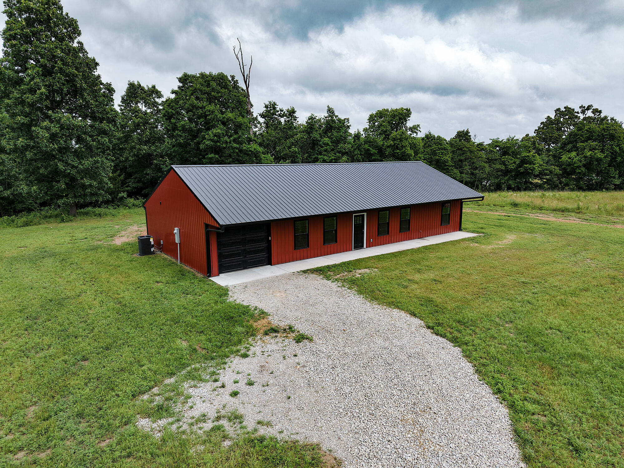 8173 Creek 1