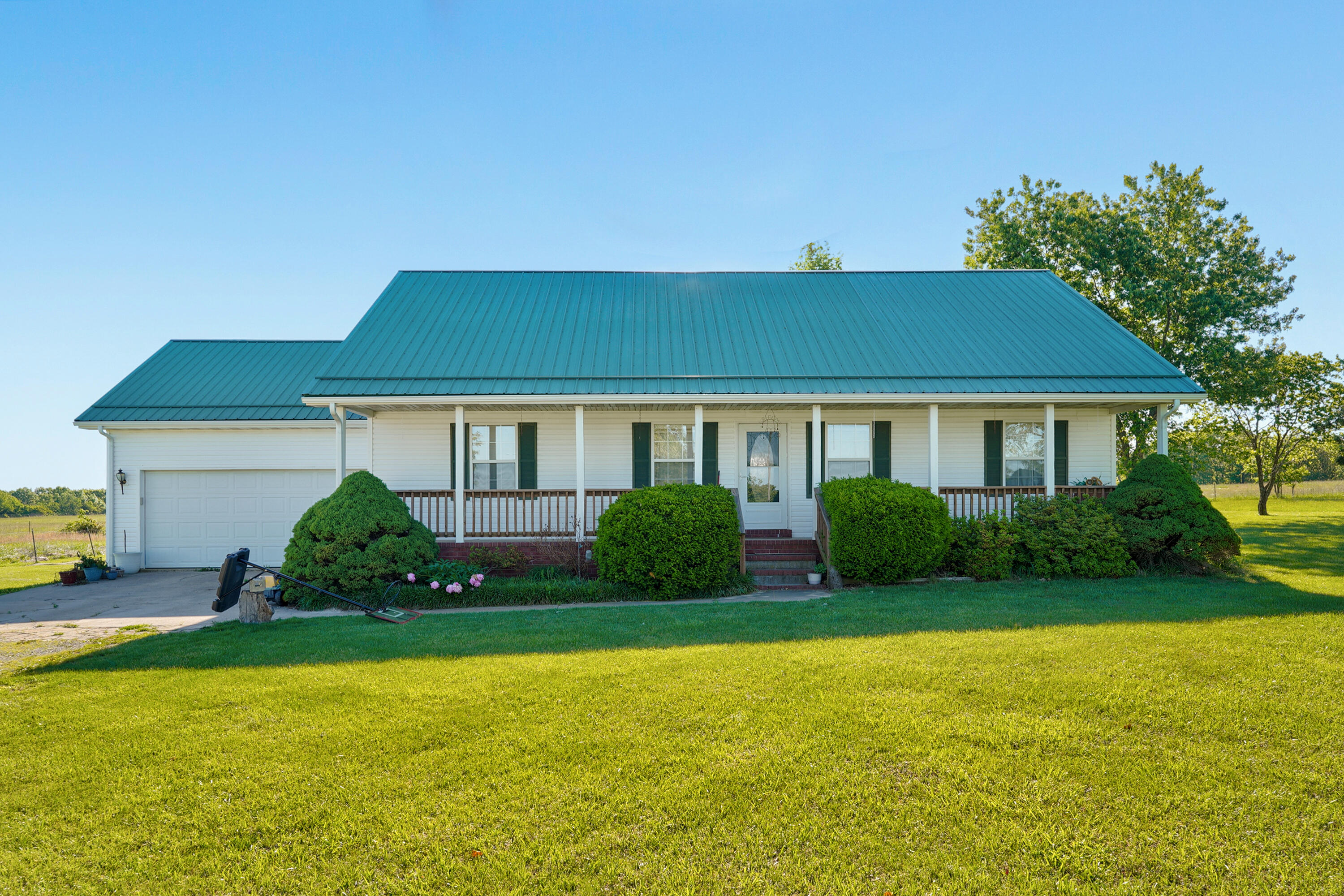 188 Plainview 1
