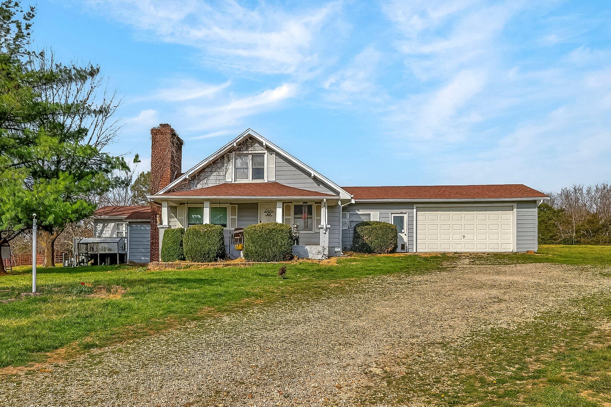 3735 Meyers Hollow 1