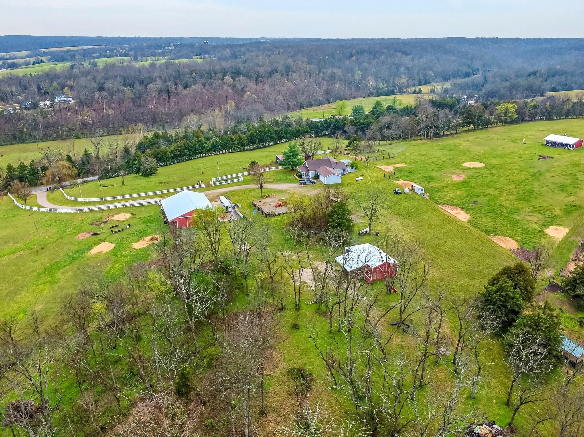 3735 Meyers Hollow