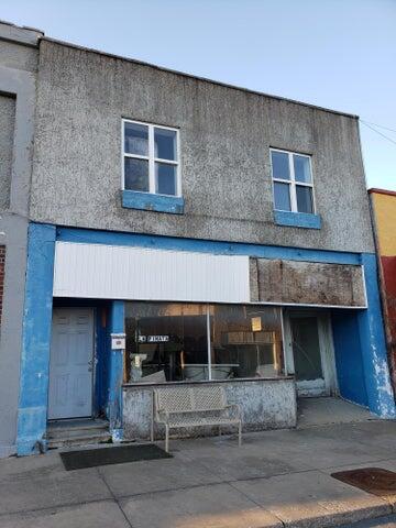210 E Broadway