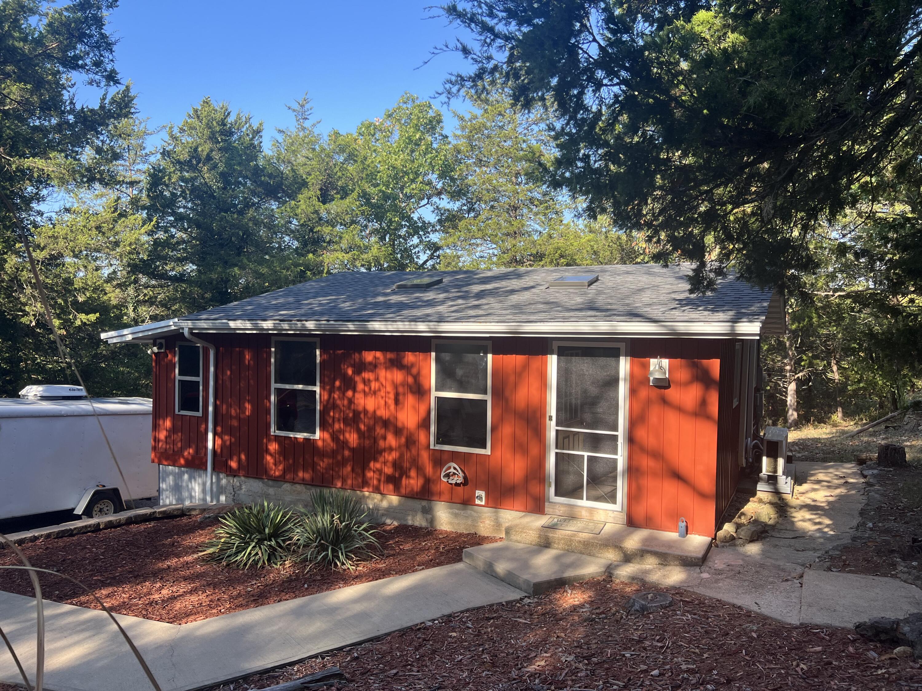 912 Brace Hill 1