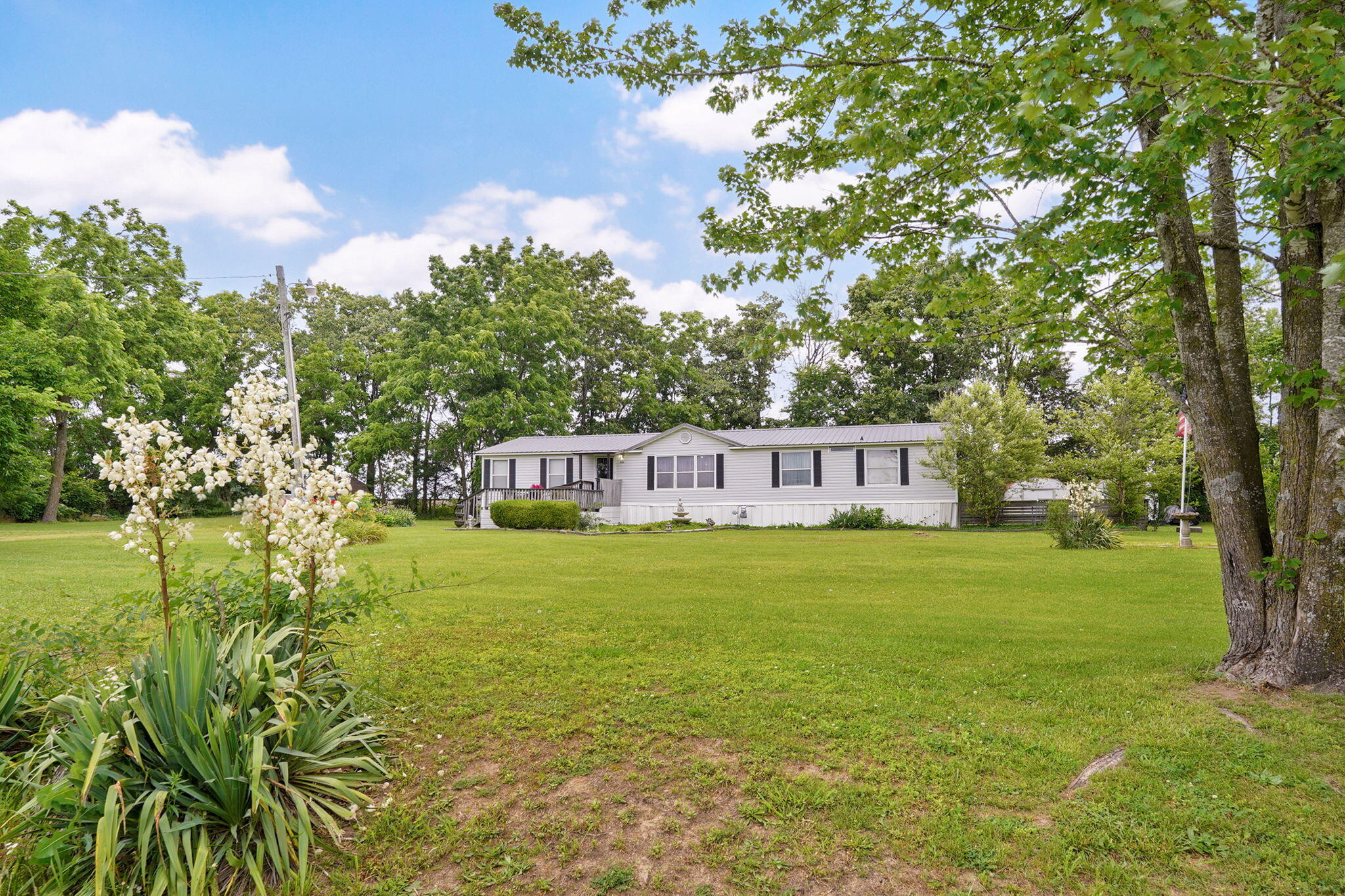 424 W Ragsdale 1