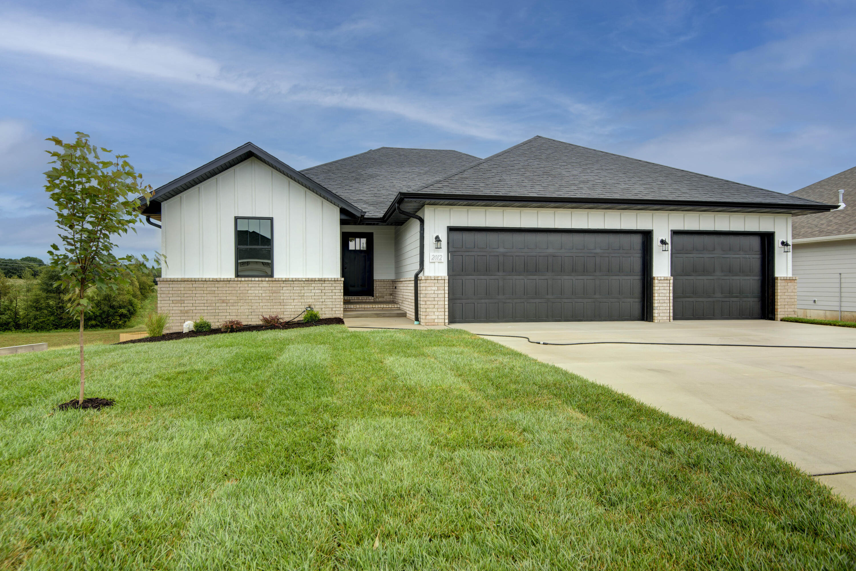 2204 S Grassmier #Lot 33 1
