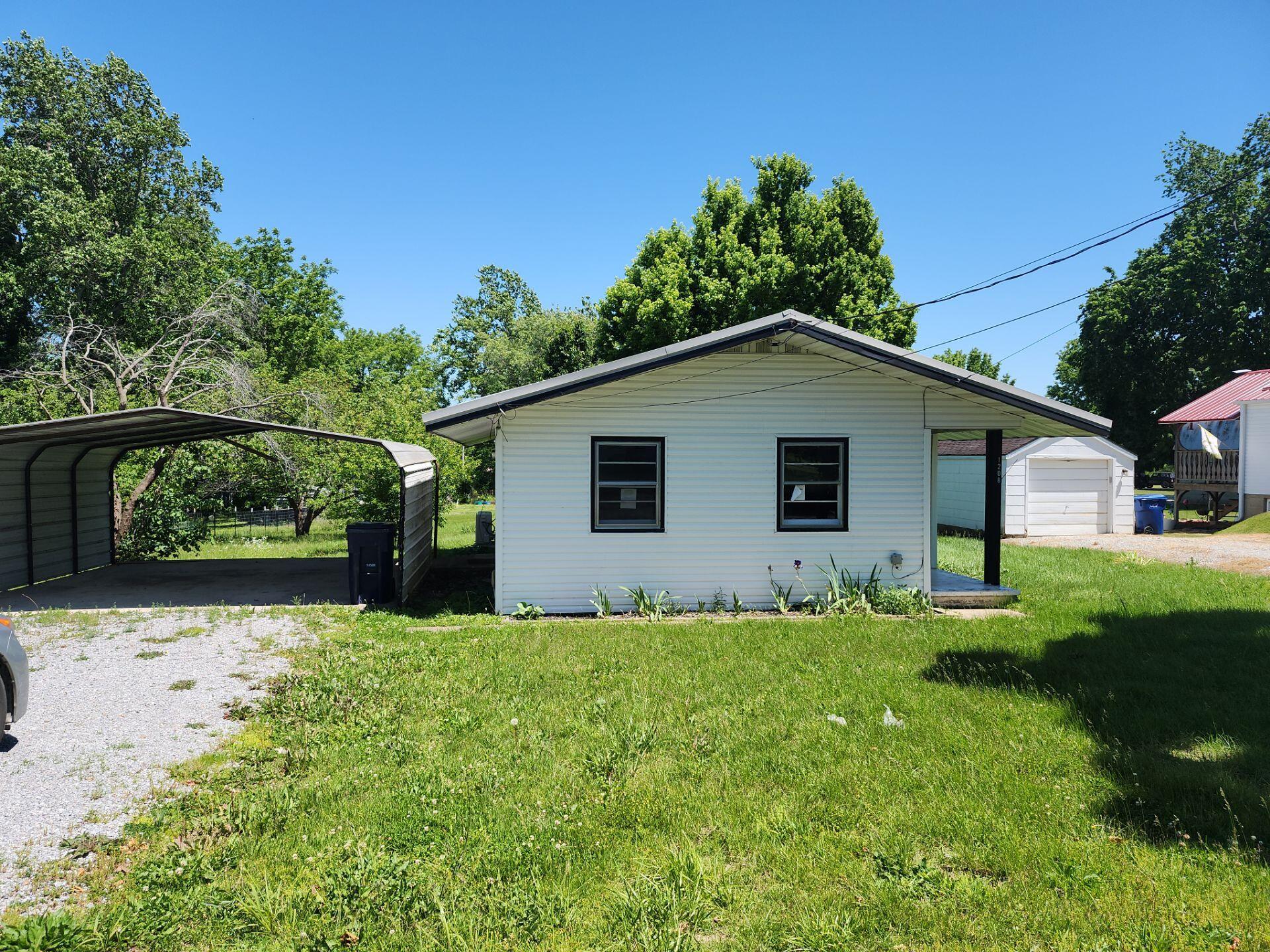 1208 Thomasville