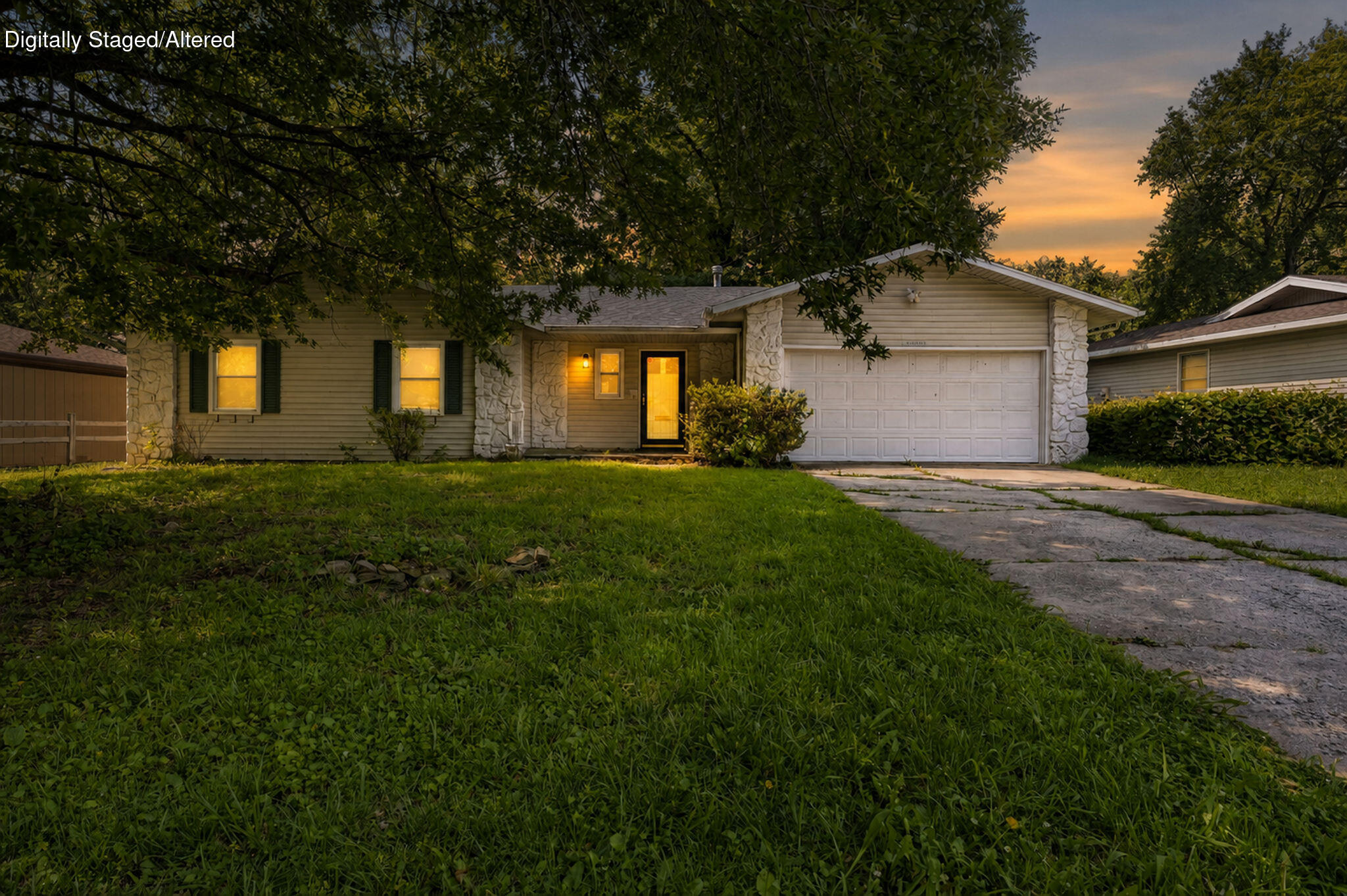 3012 W Countryside 1