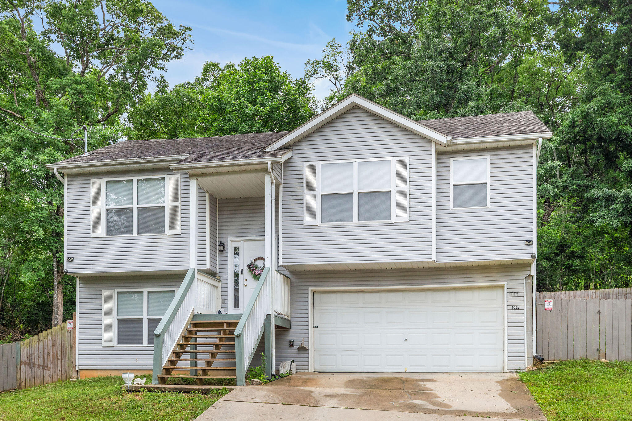 1015 Greentree 1