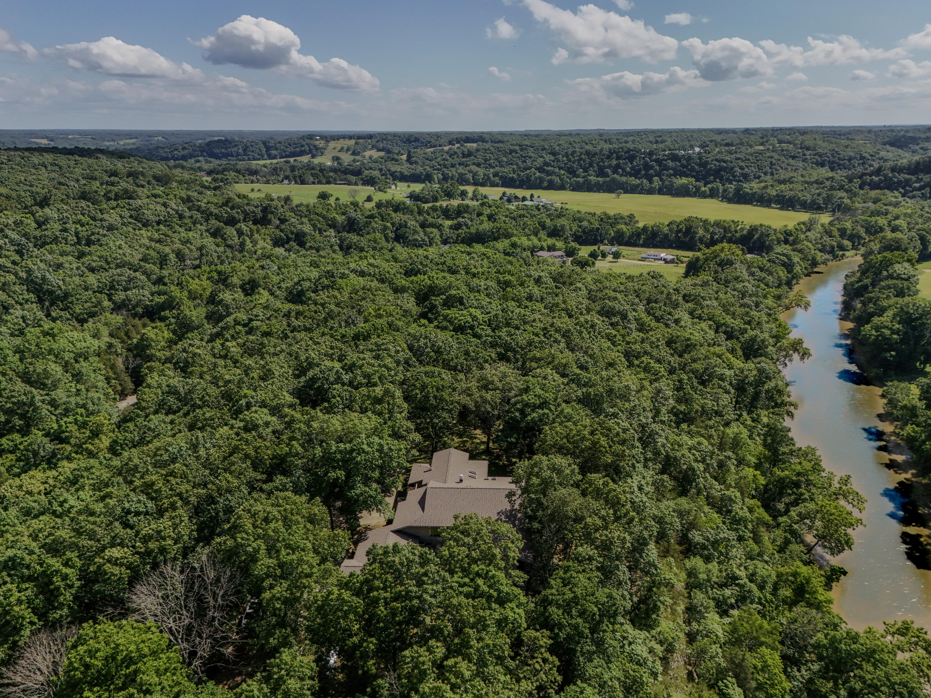 740 Russel Ridge 1