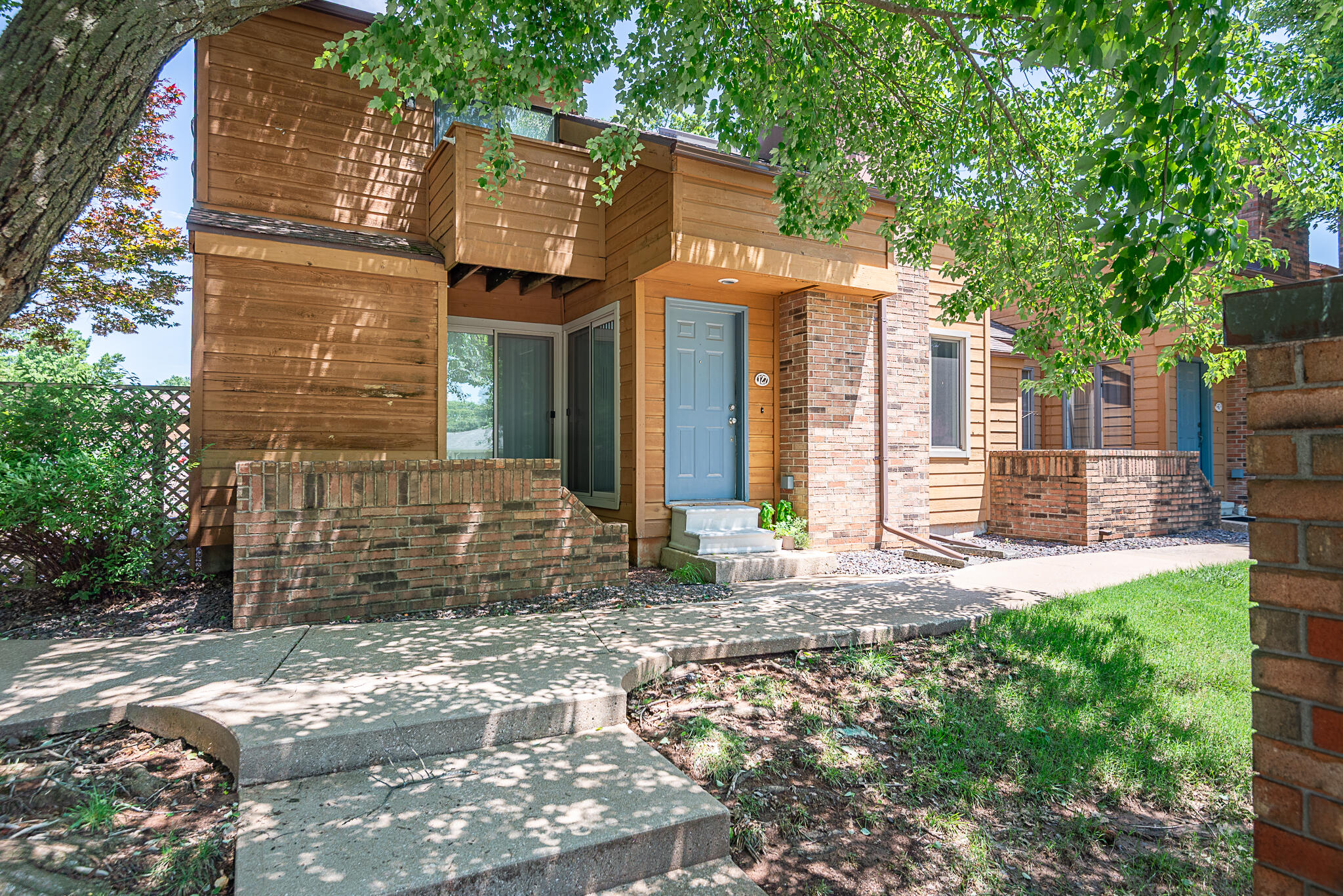 3440 S Delaware ## 127 1