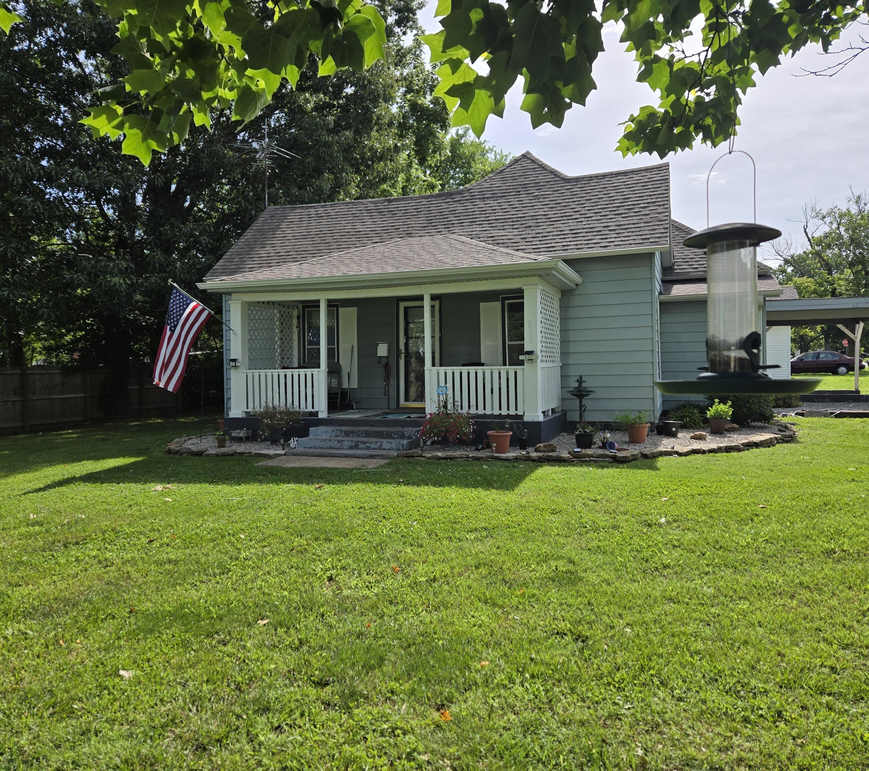 830 S Park 1