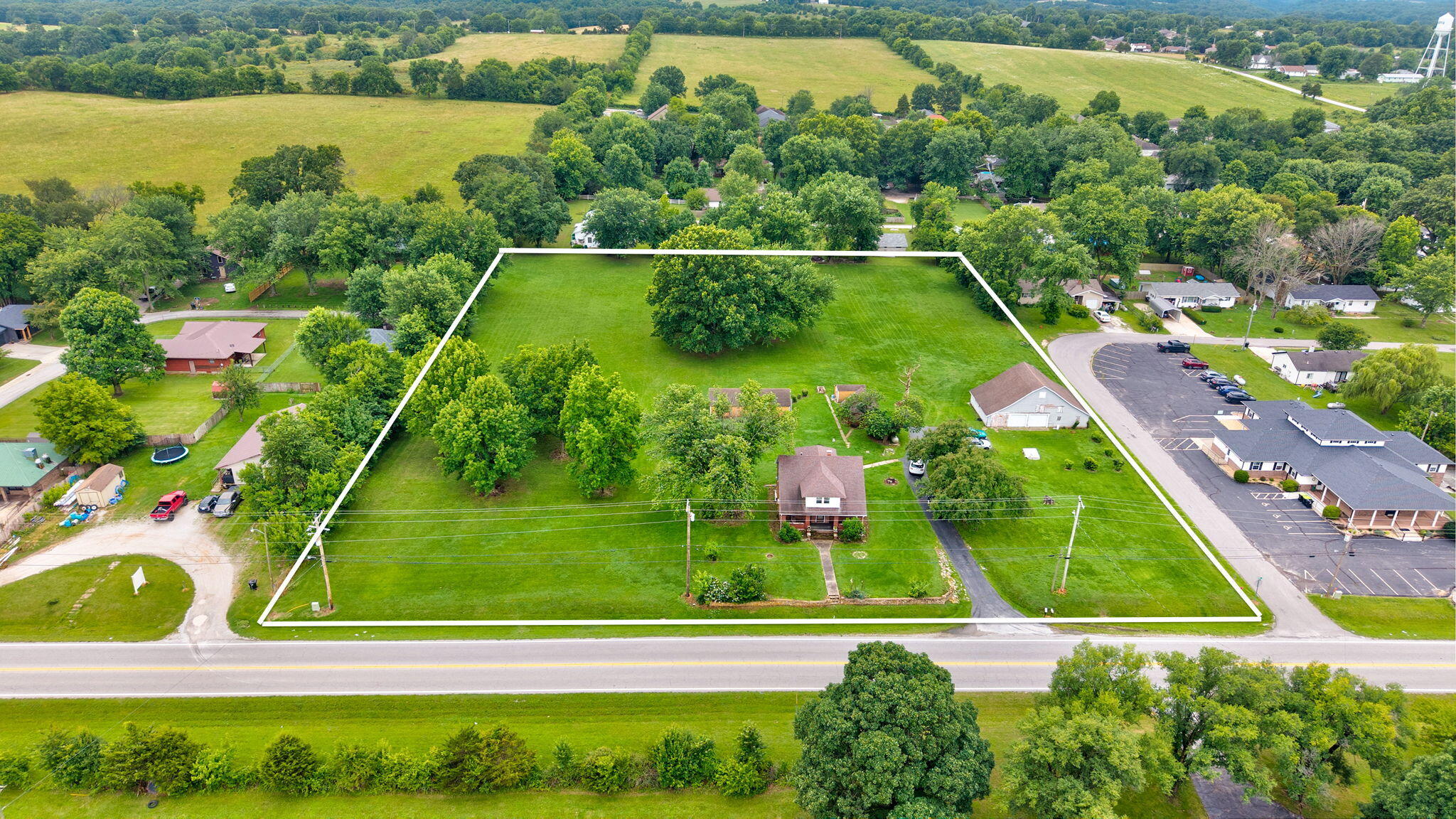7810 State Highway 14 1