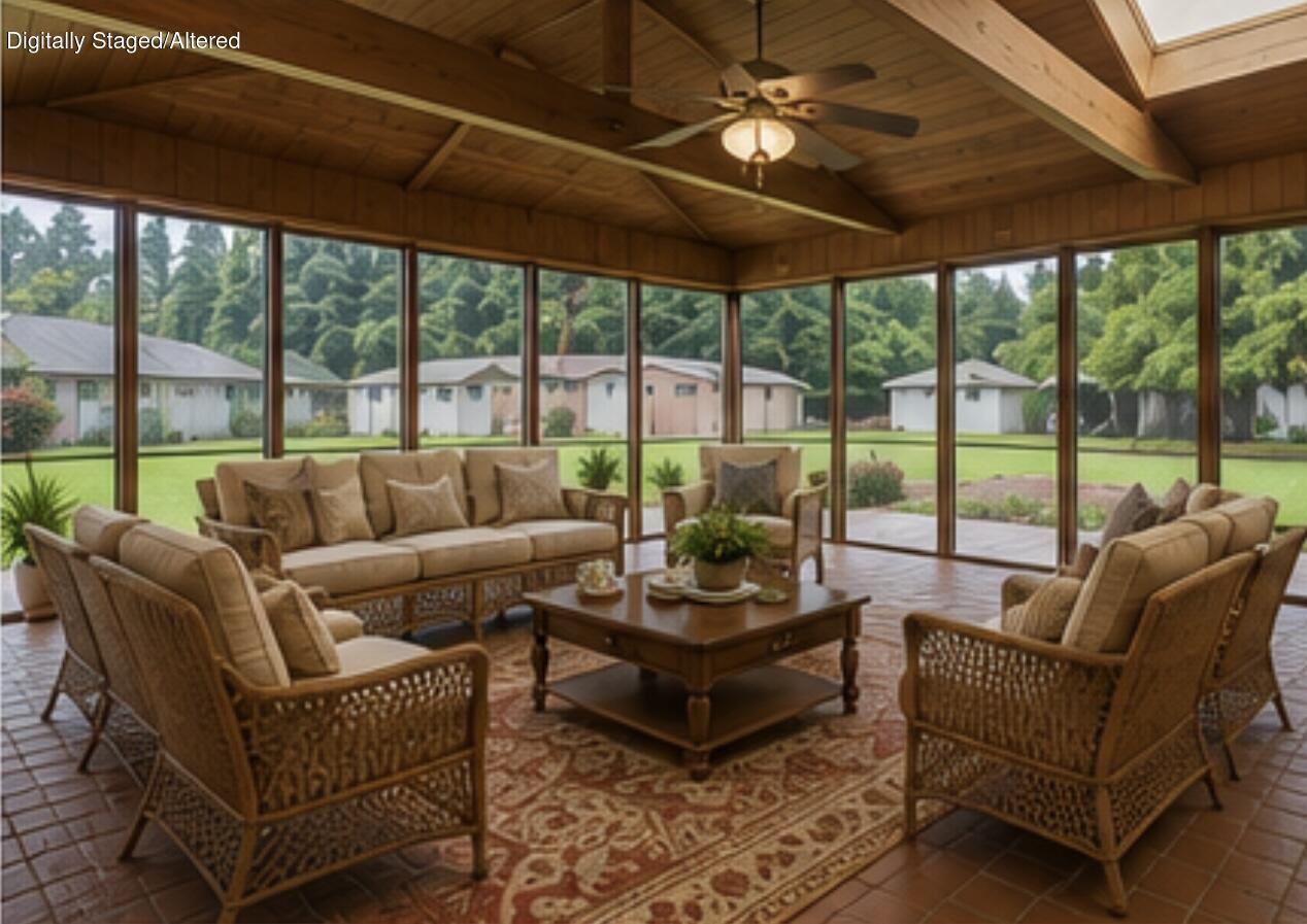 635 Valley View