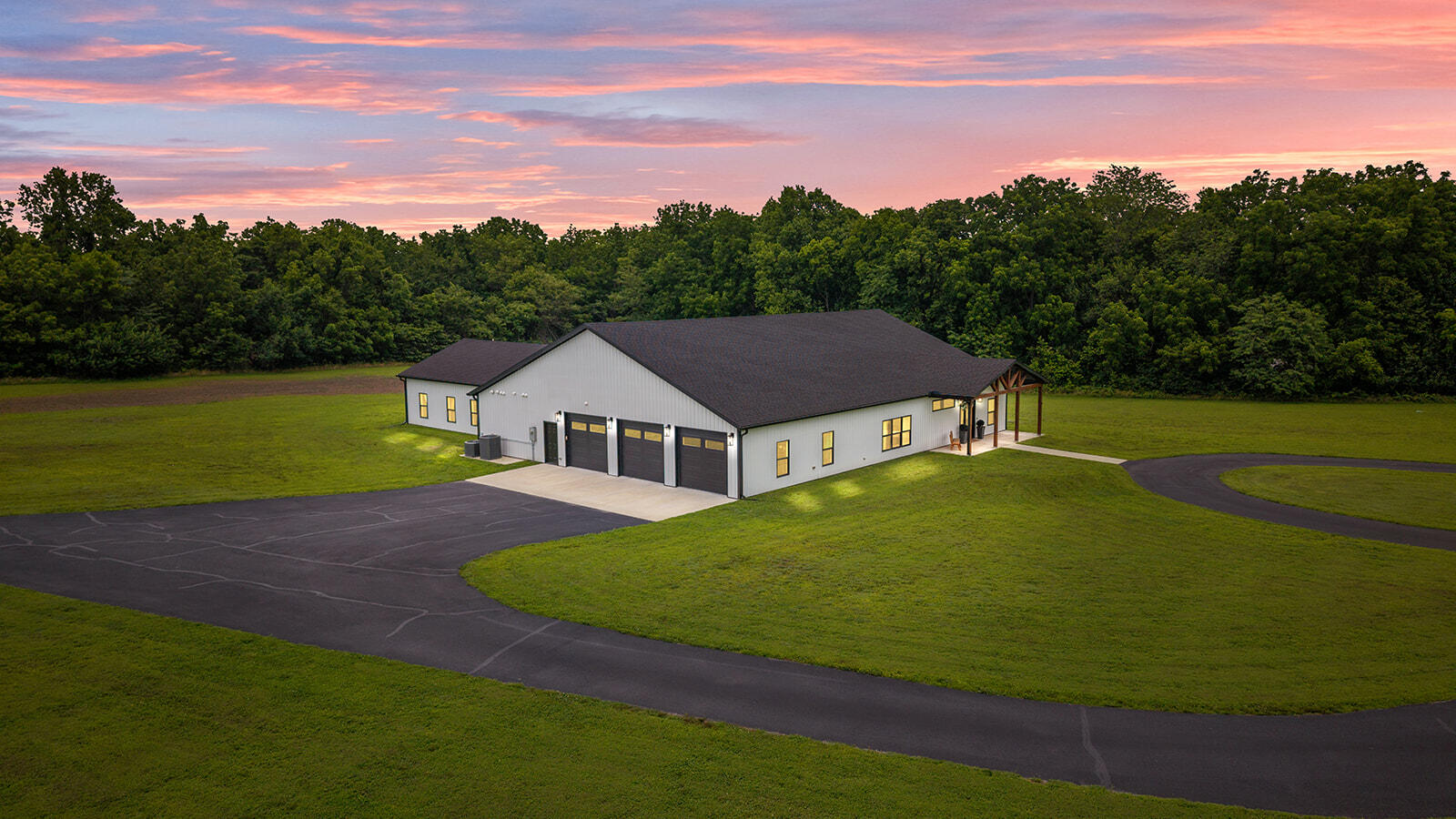 9309 W Farm Road 170 1