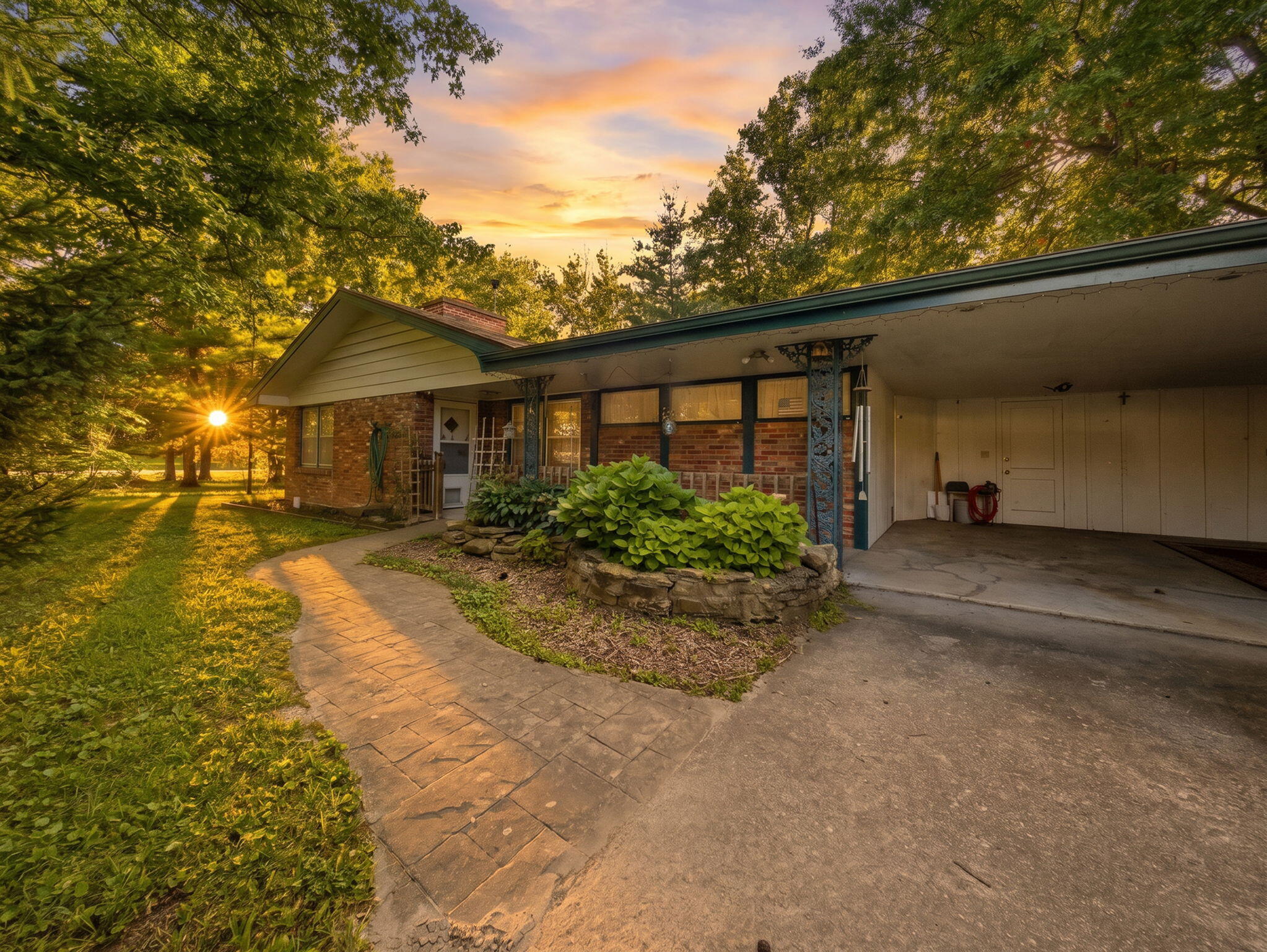 703 N Marshall 1