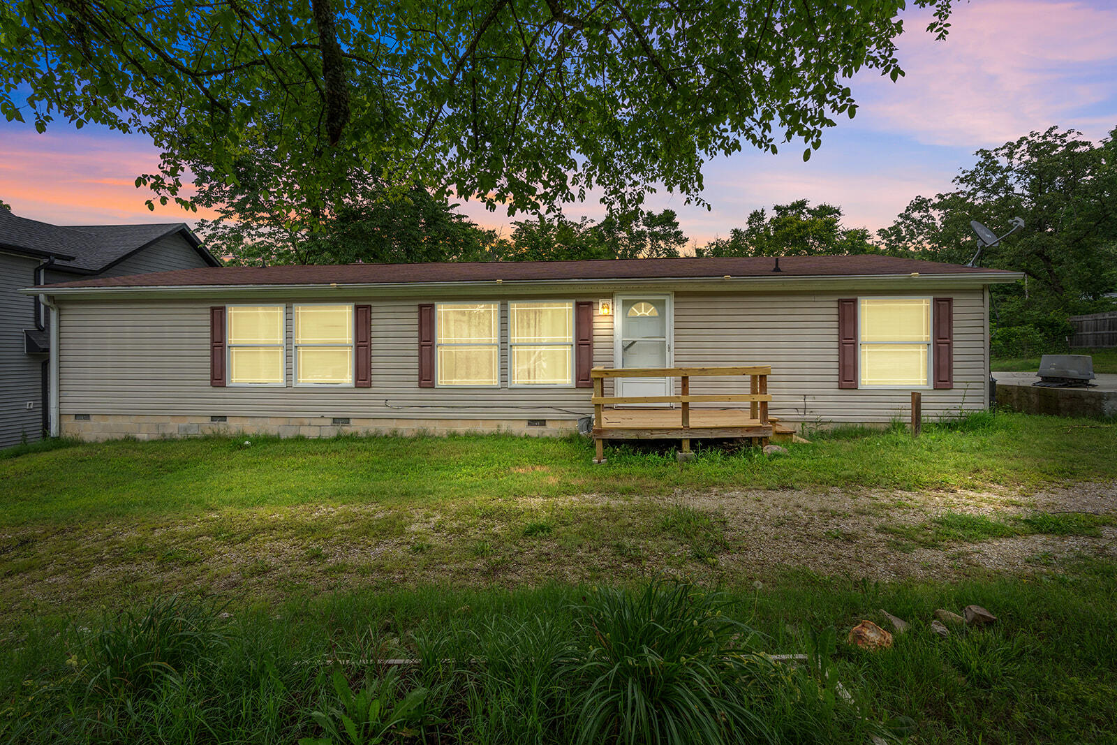 4161 Oakwood 1