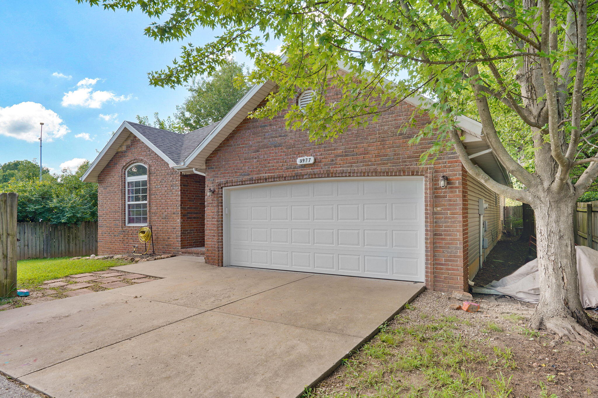 3977 W Beechwood 1