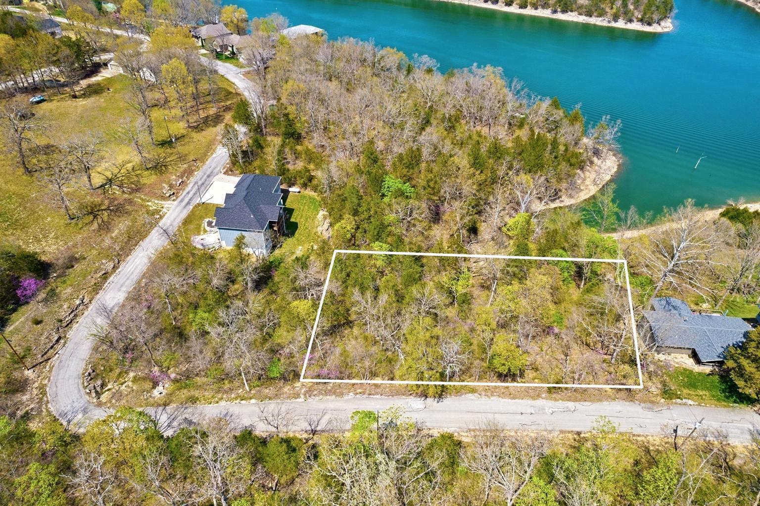 195 Kings Ridge 1