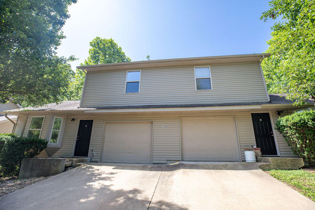1293 Hillcrest #A&B 1