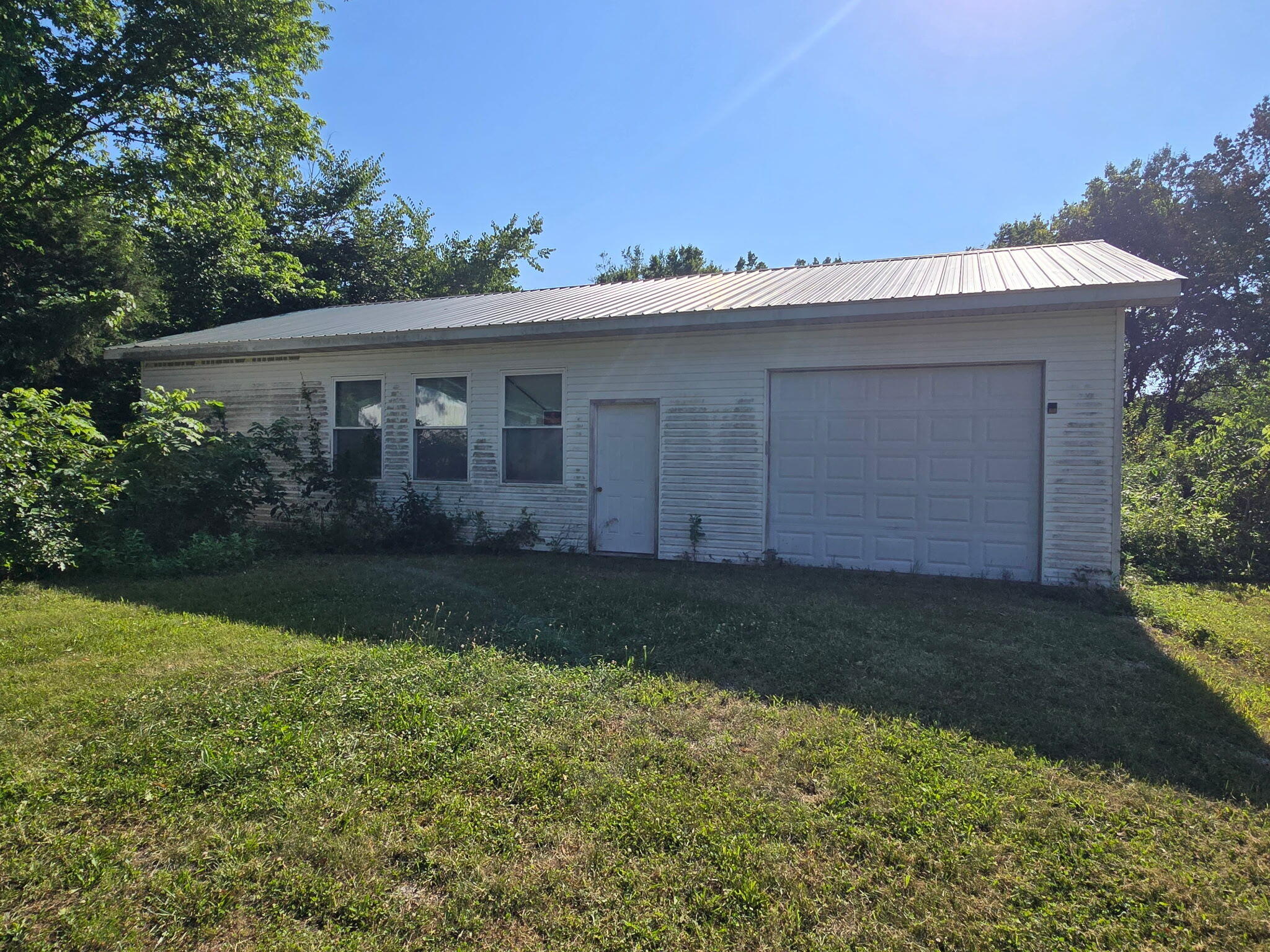 311 N Main 1