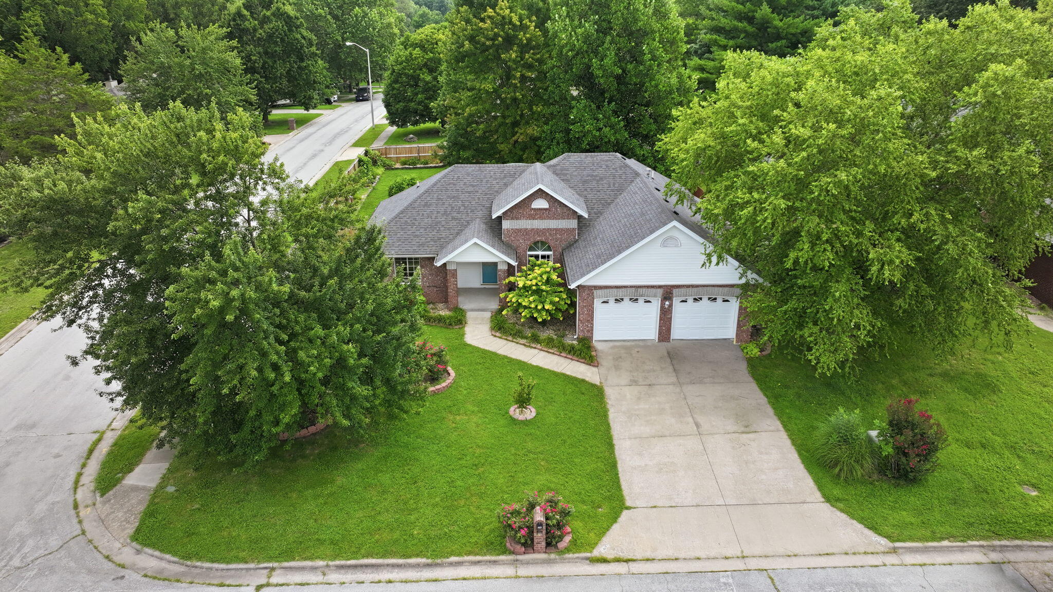 5632 S Newton 1