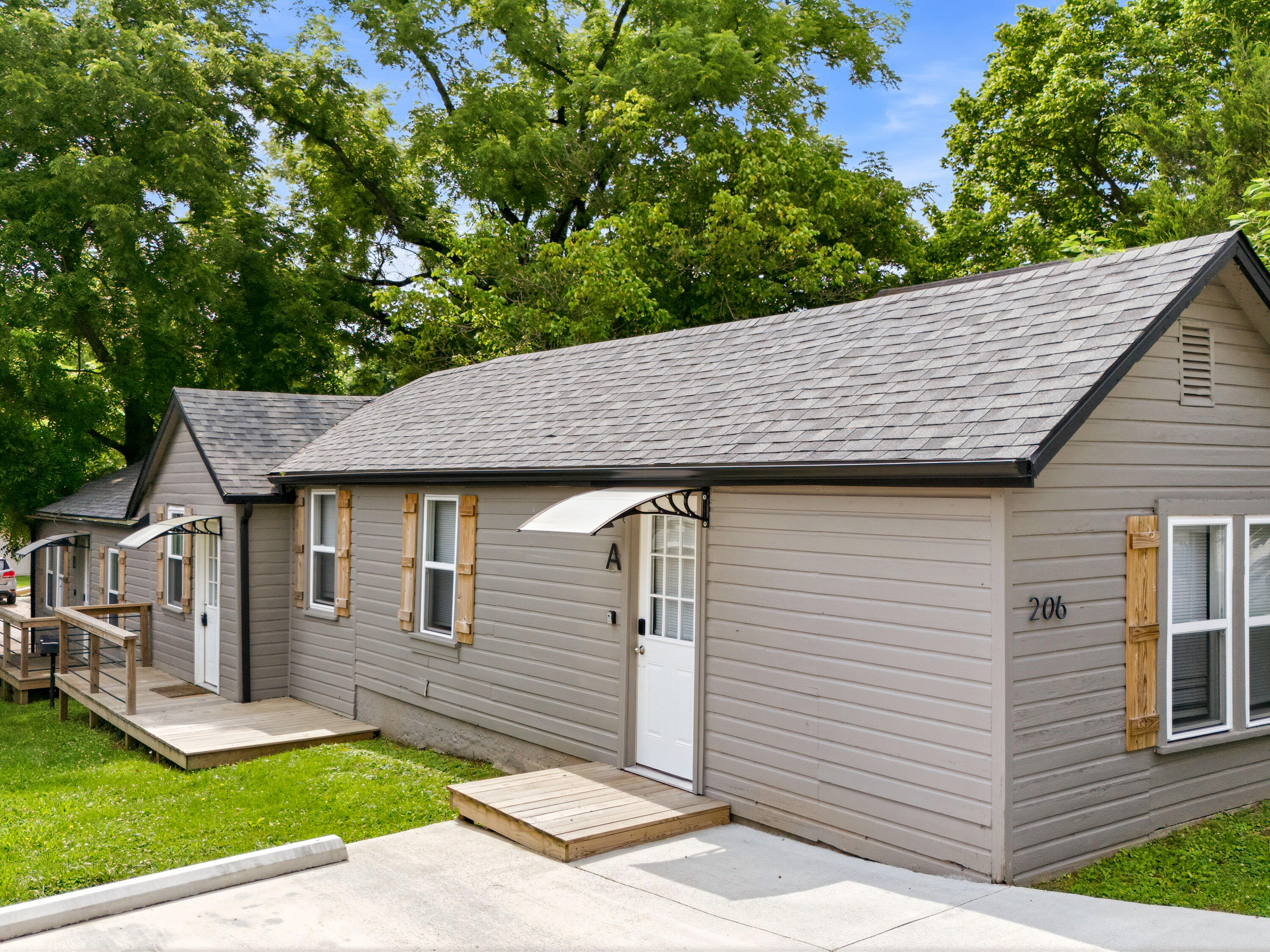 206 A-B Cherry 1
