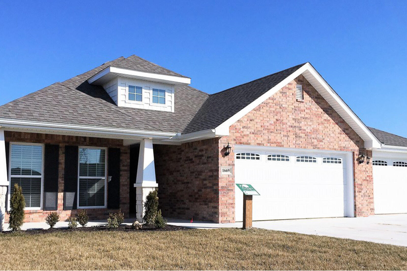 5140 S Tamarack
