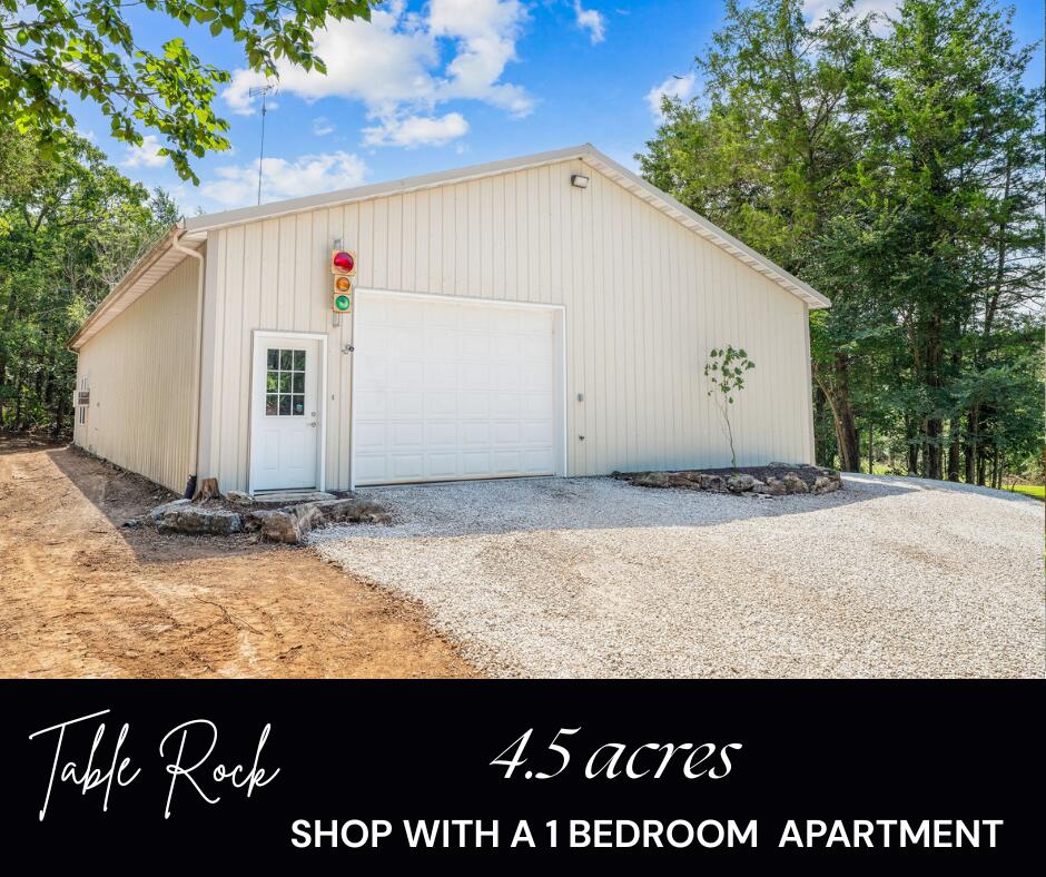 330 Hendrickson School 1