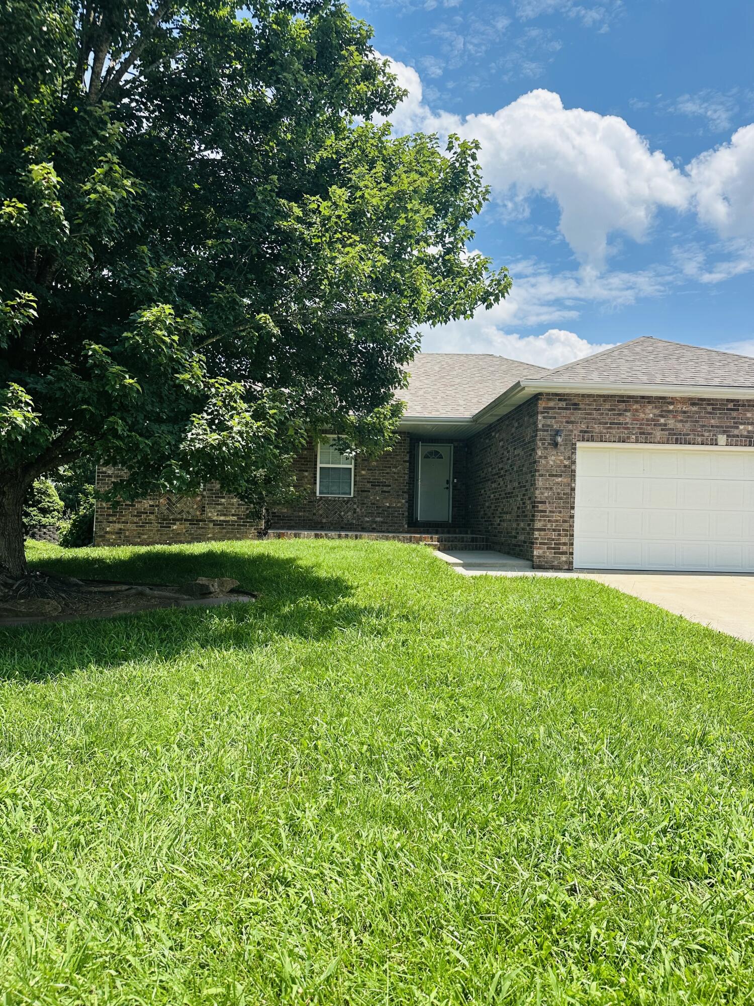588 Clever Heights 1