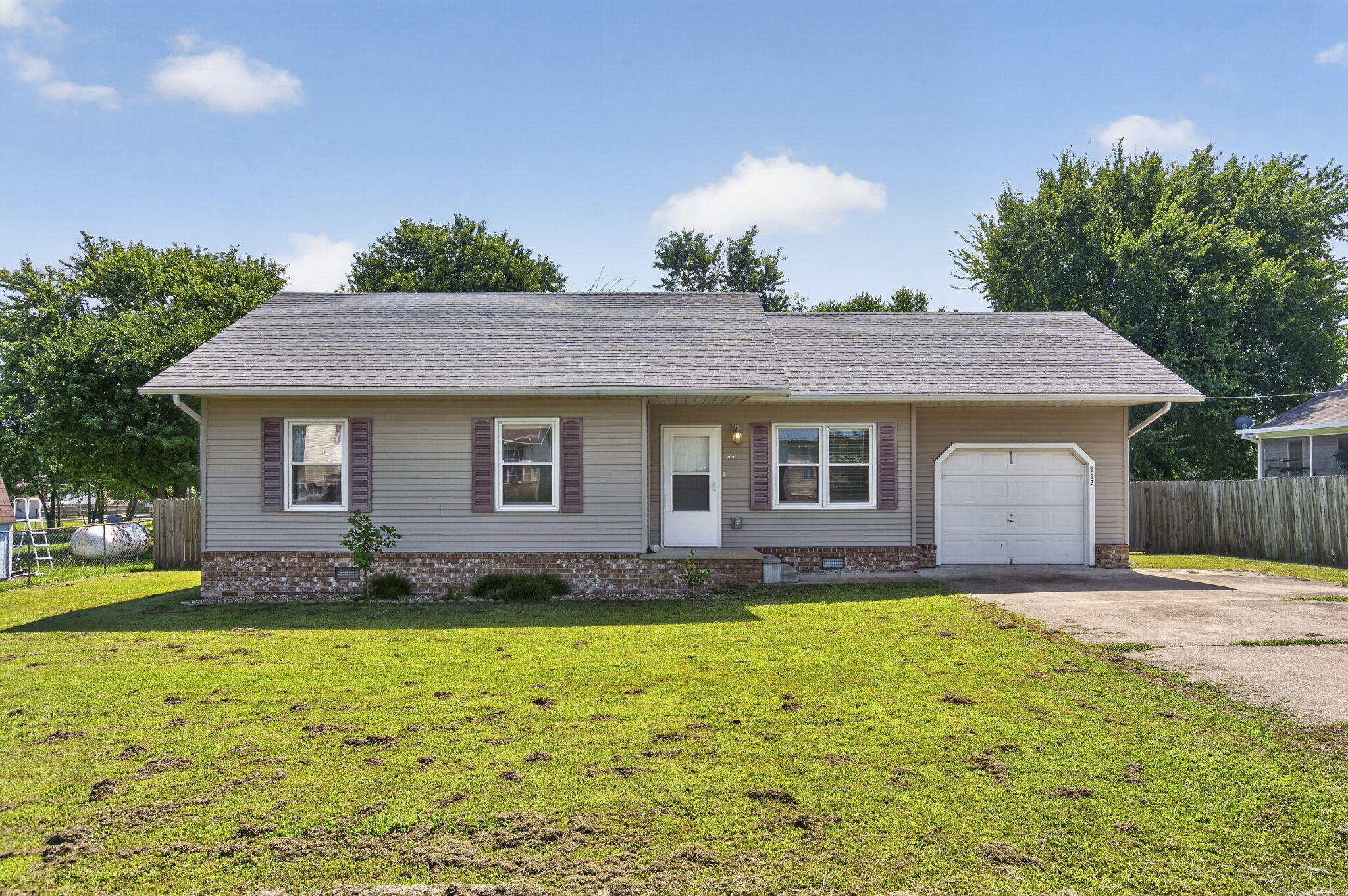 712 S Chestnut 1