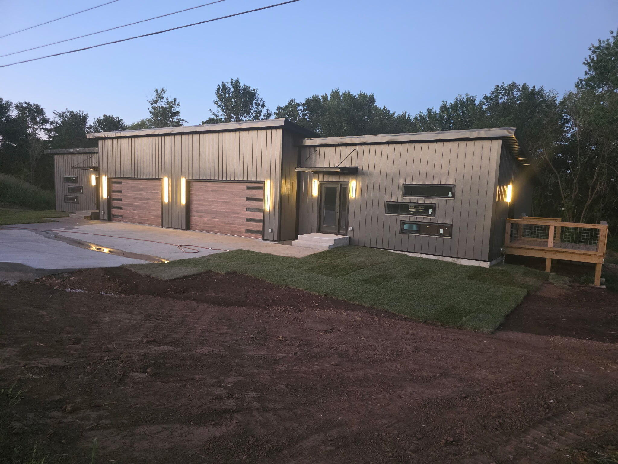1535 N Eisenhower 1