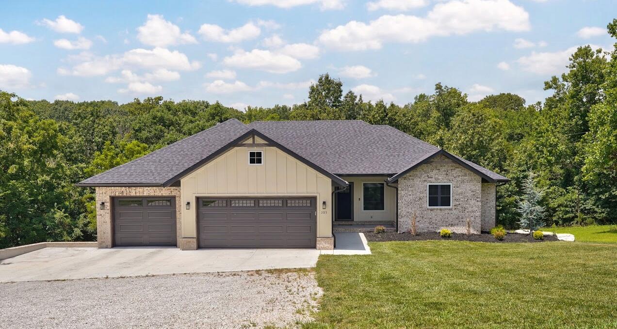 385 Plumtree 1