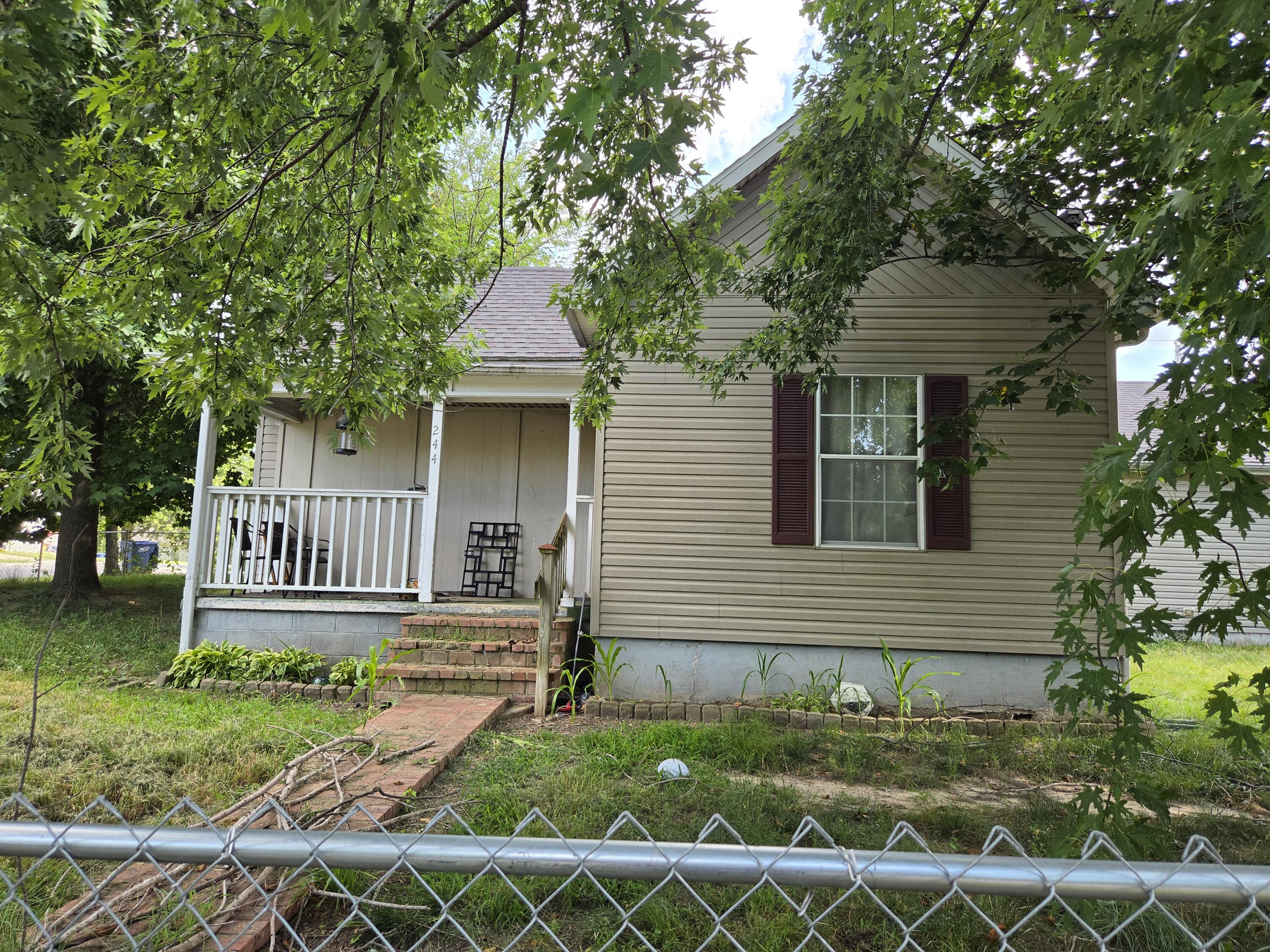 244 E Church 1