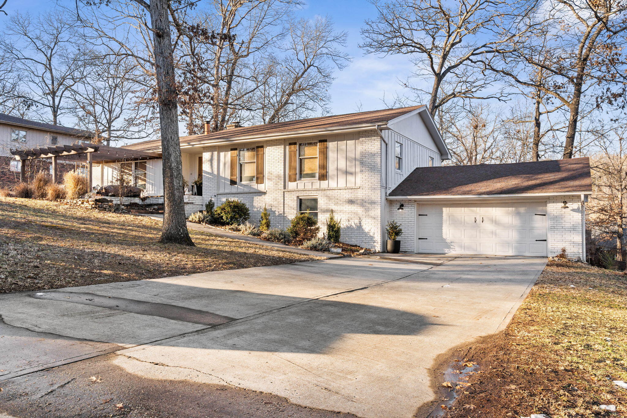 102 Oakwood 1