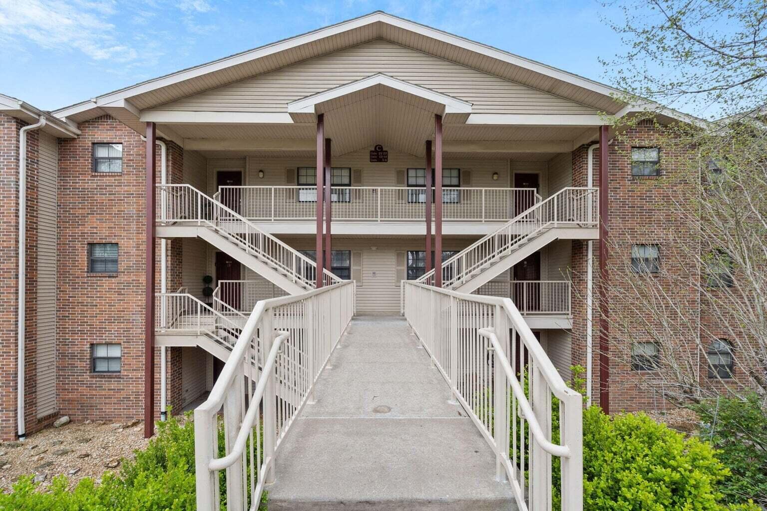 350 S Wildwood ## 18 1