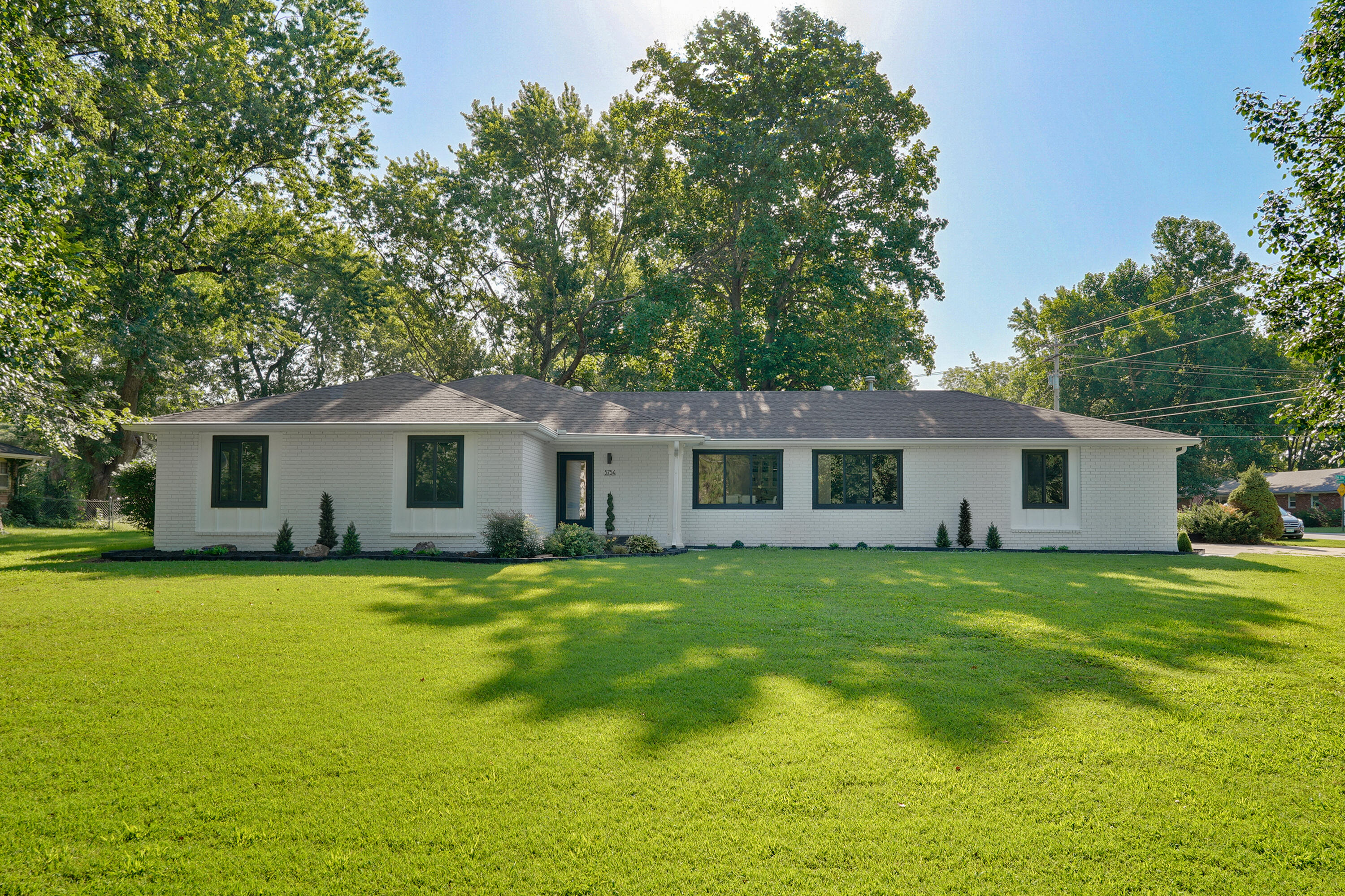 5754 S Fair Oak 1