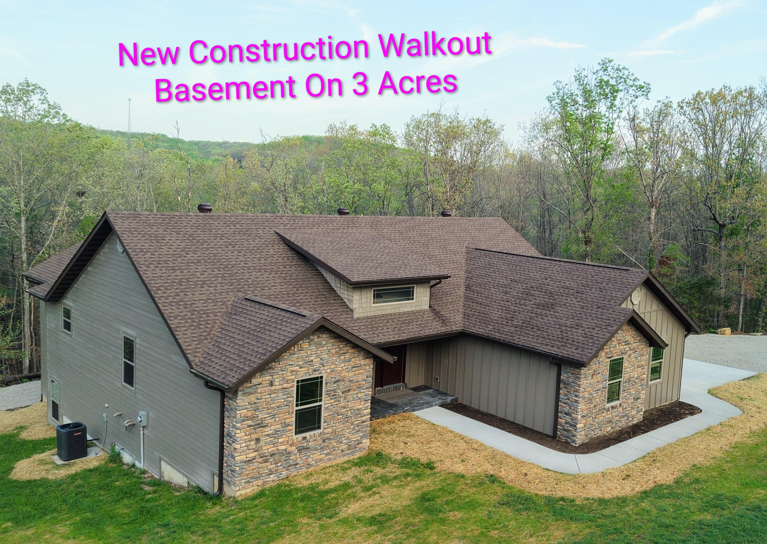 235 Kings Way 1
