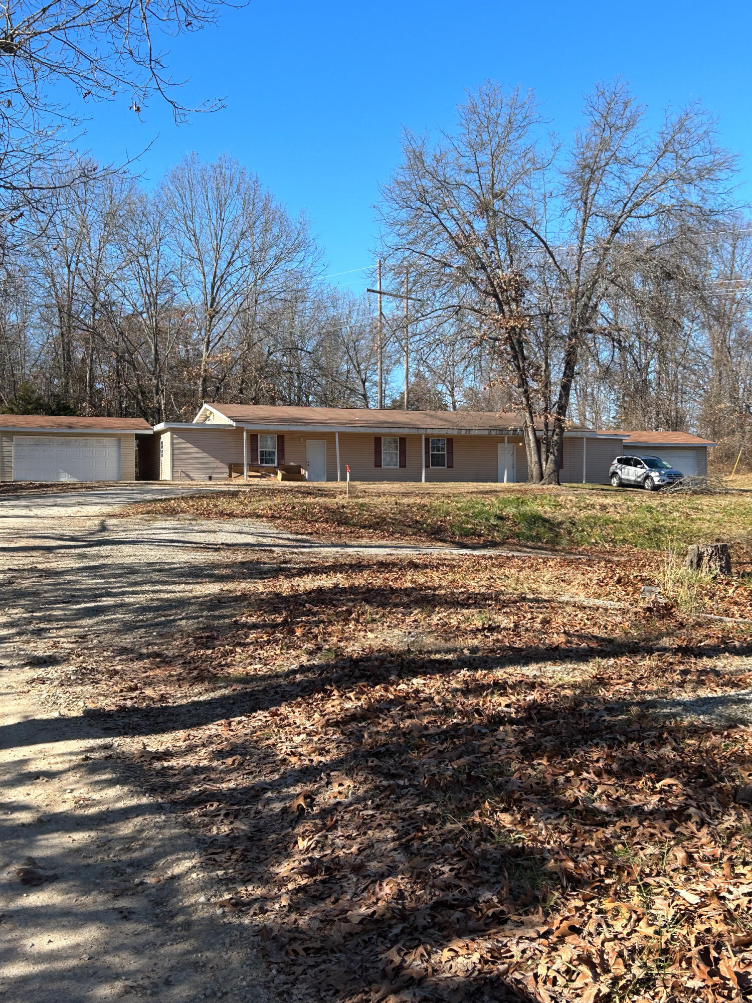 4848-4849 Private Road 6640 1