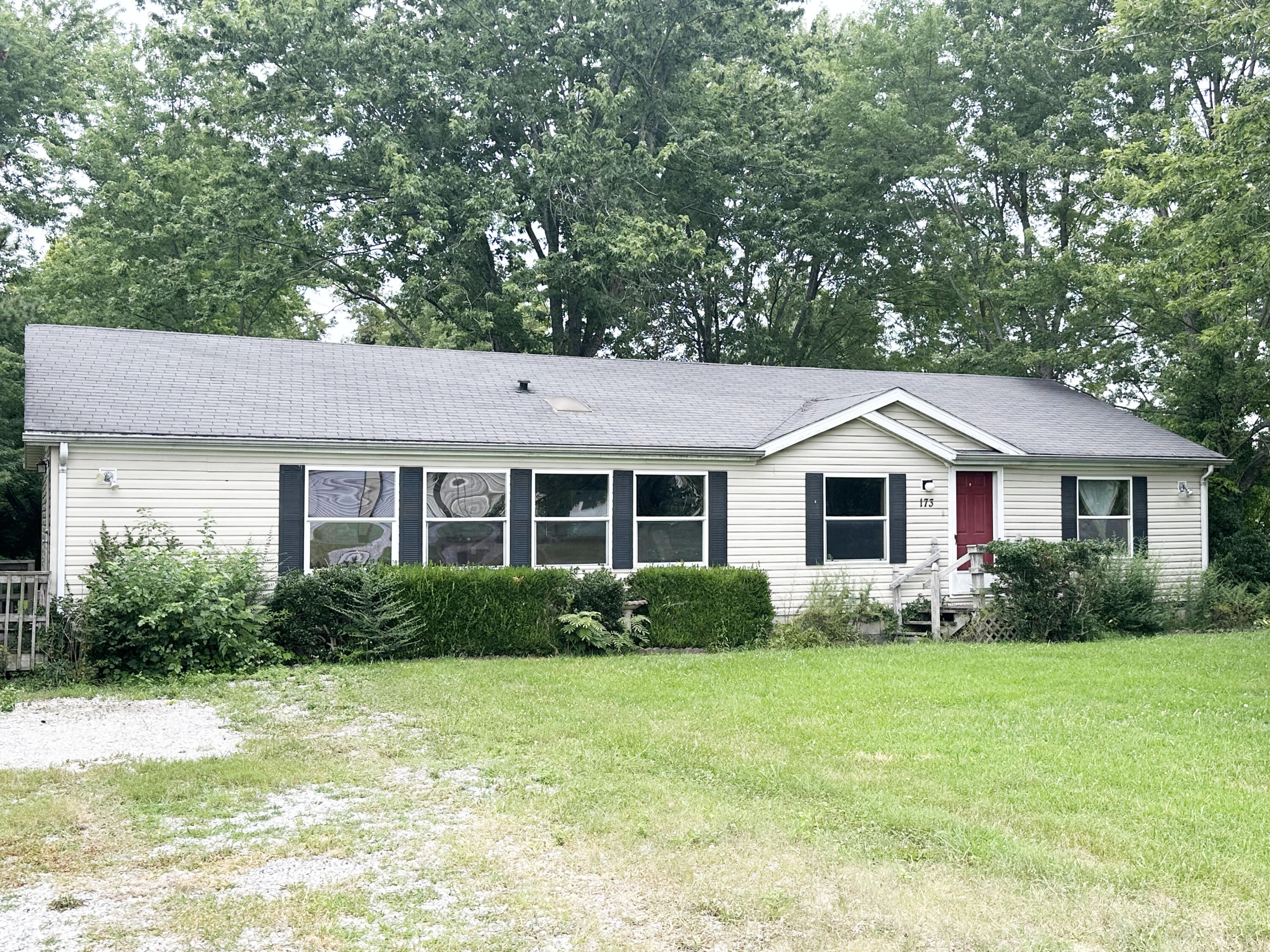 173 Evergreen 1