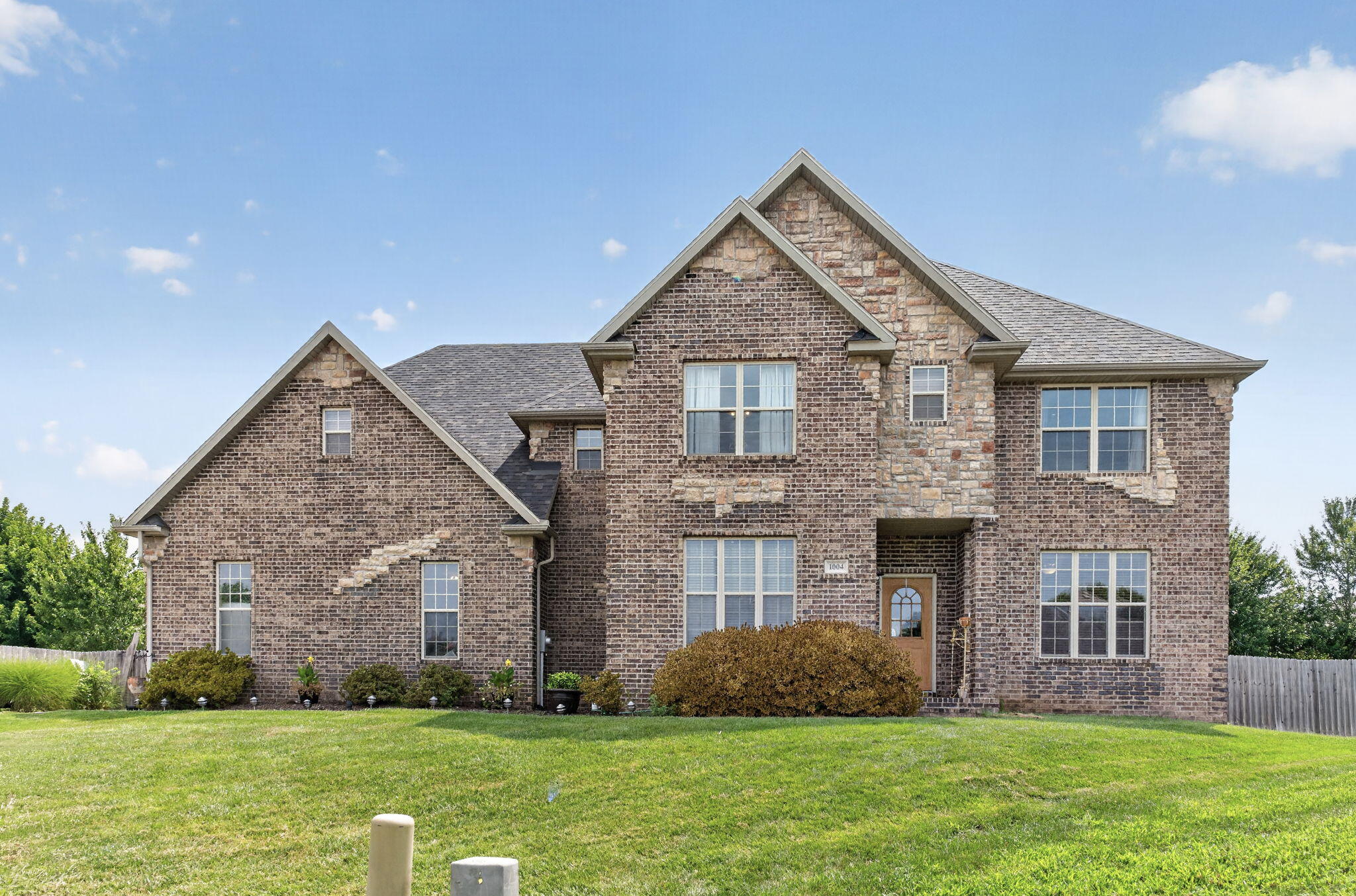 1004 N 22nd 1