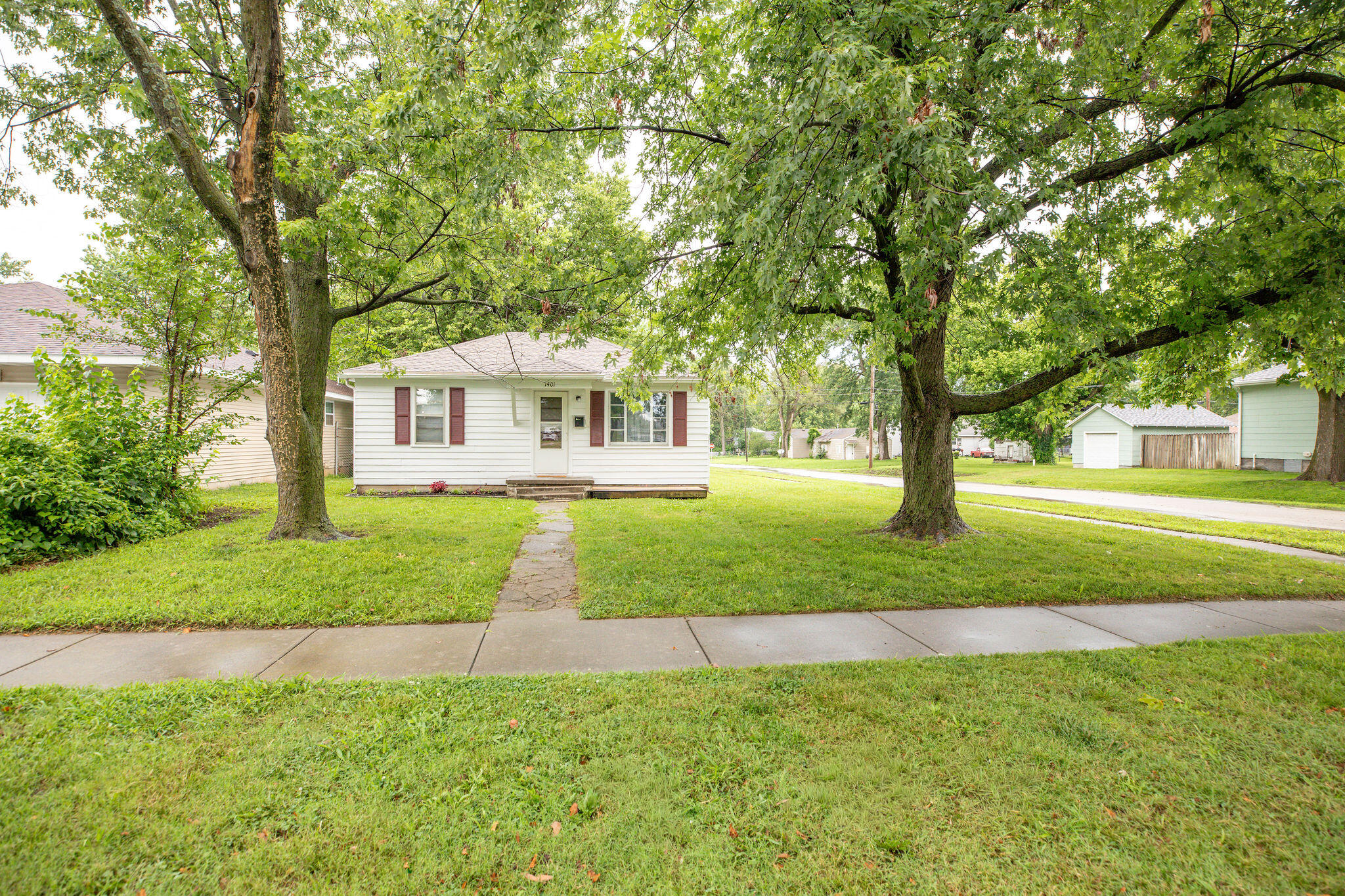 1401 W Florida 1