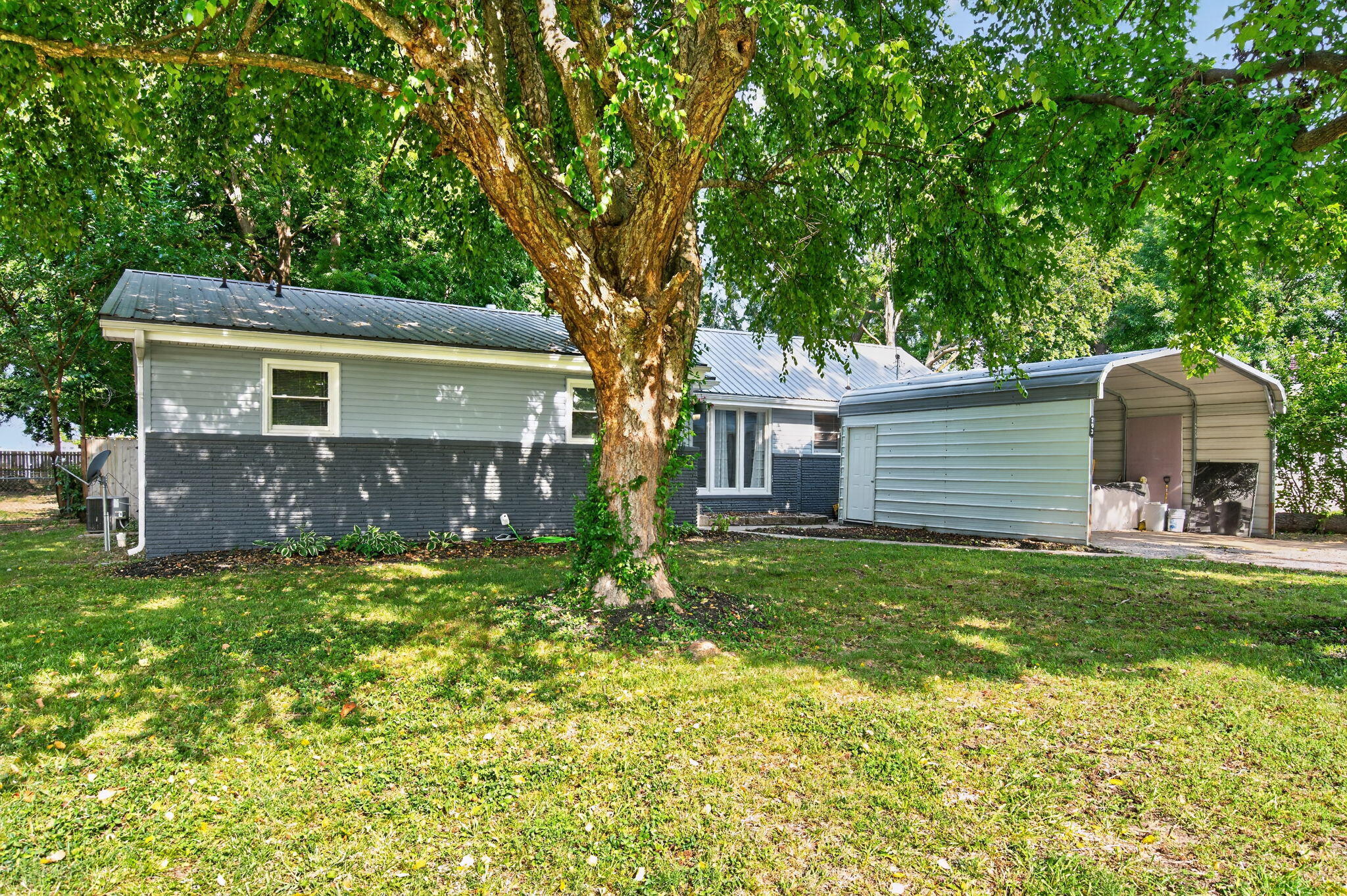 203 S Burton 1