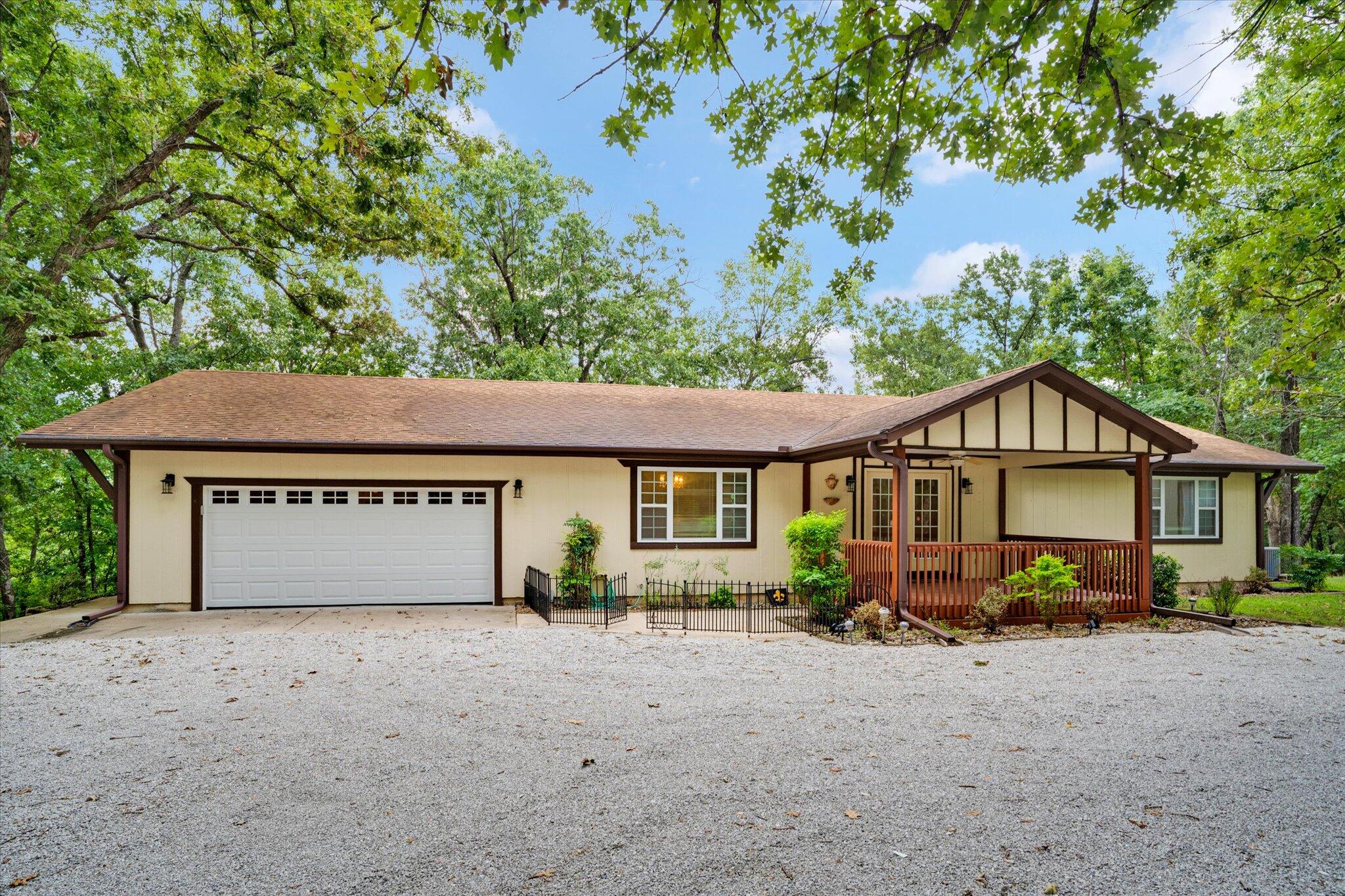 1054 E Preston 3